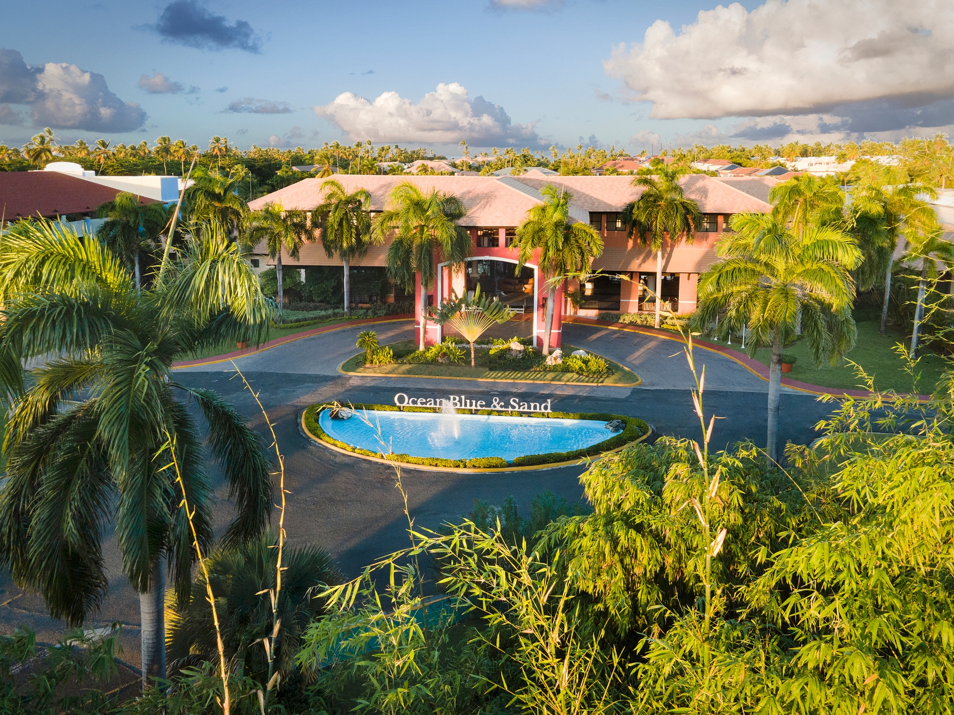 Foto de Ocean Blue and Sand Beach Resort All Inclusive