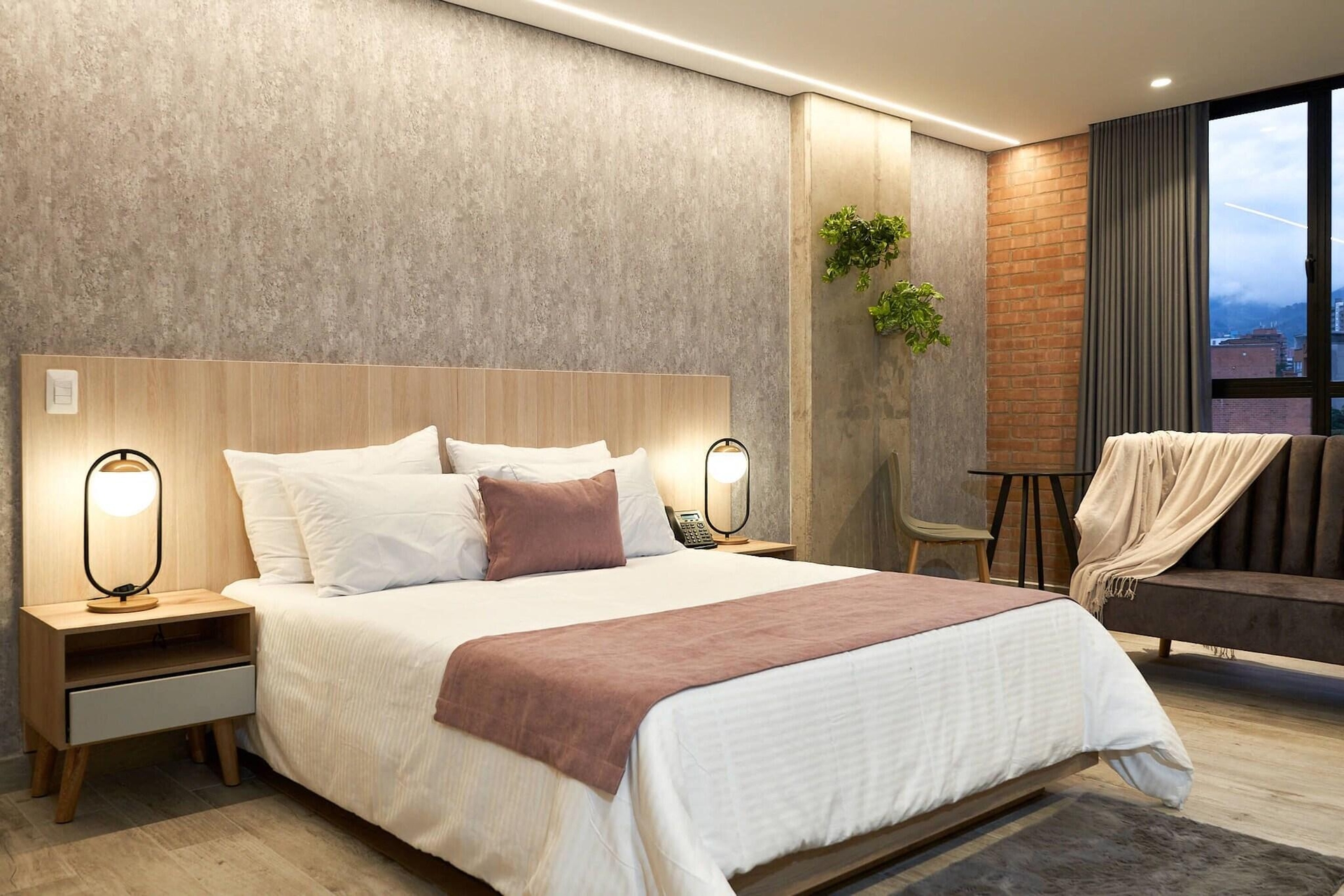 Eutopiq Hotel