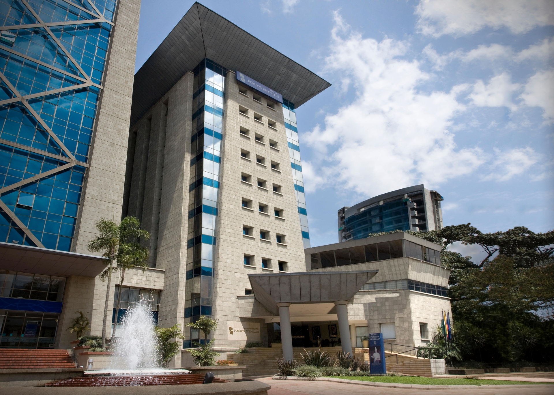 Foto de Porton Medellin