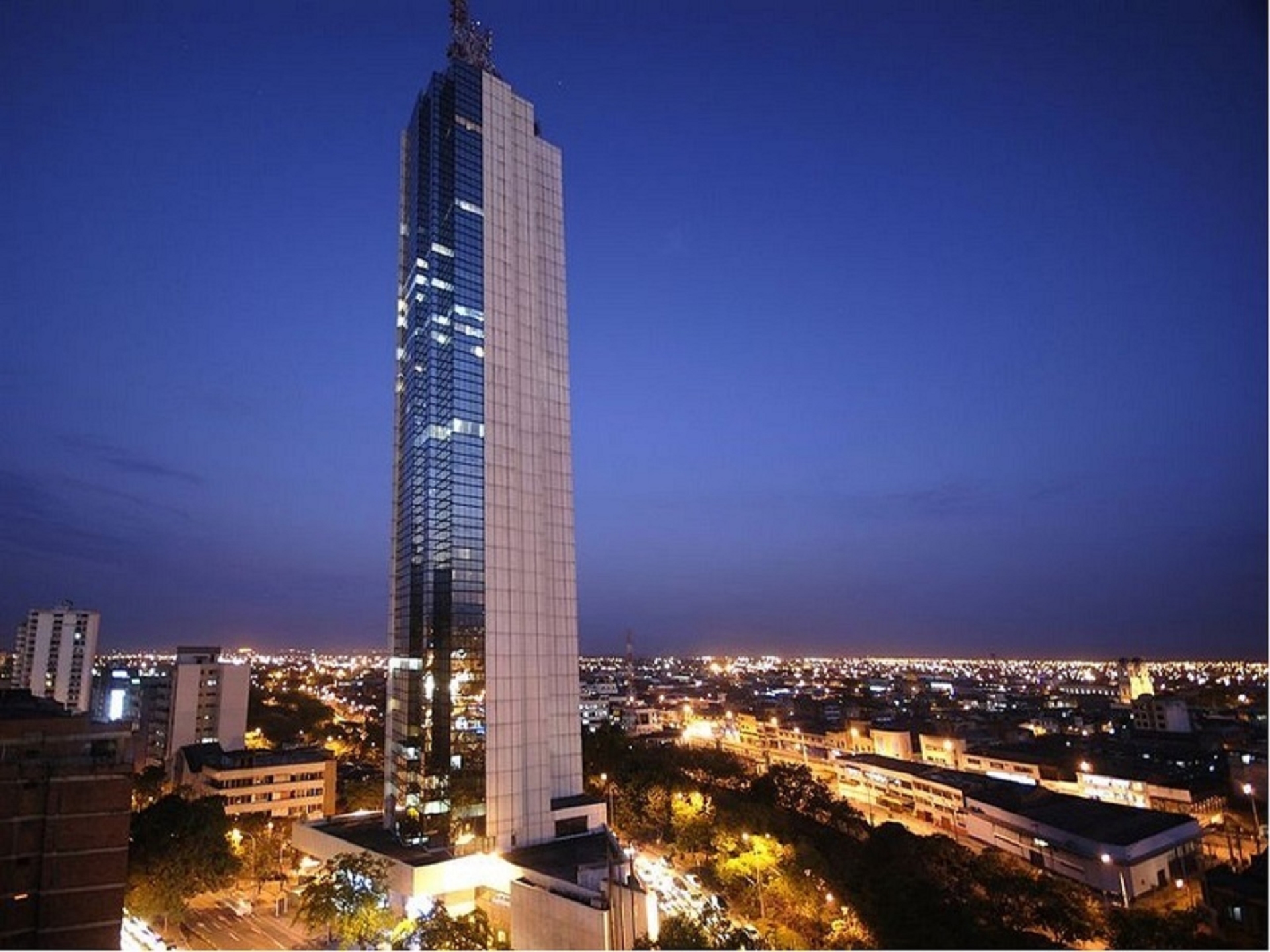 Foto de Torre de Cali Plaza Hotel
