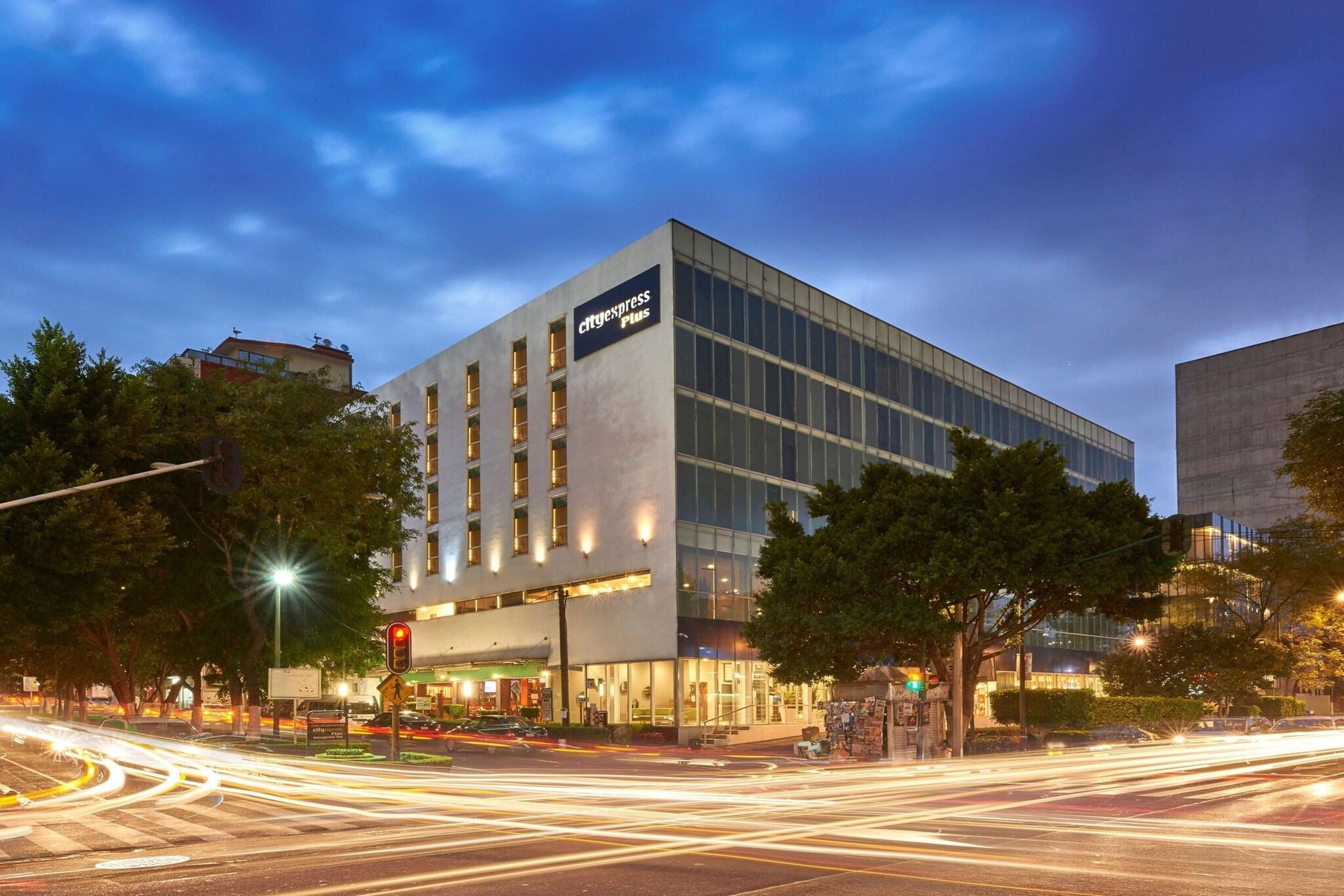 City Plus Insurgentes Sur