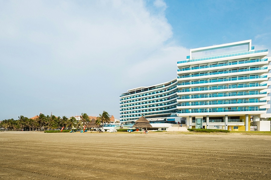 Las Americas Torre Del Mar