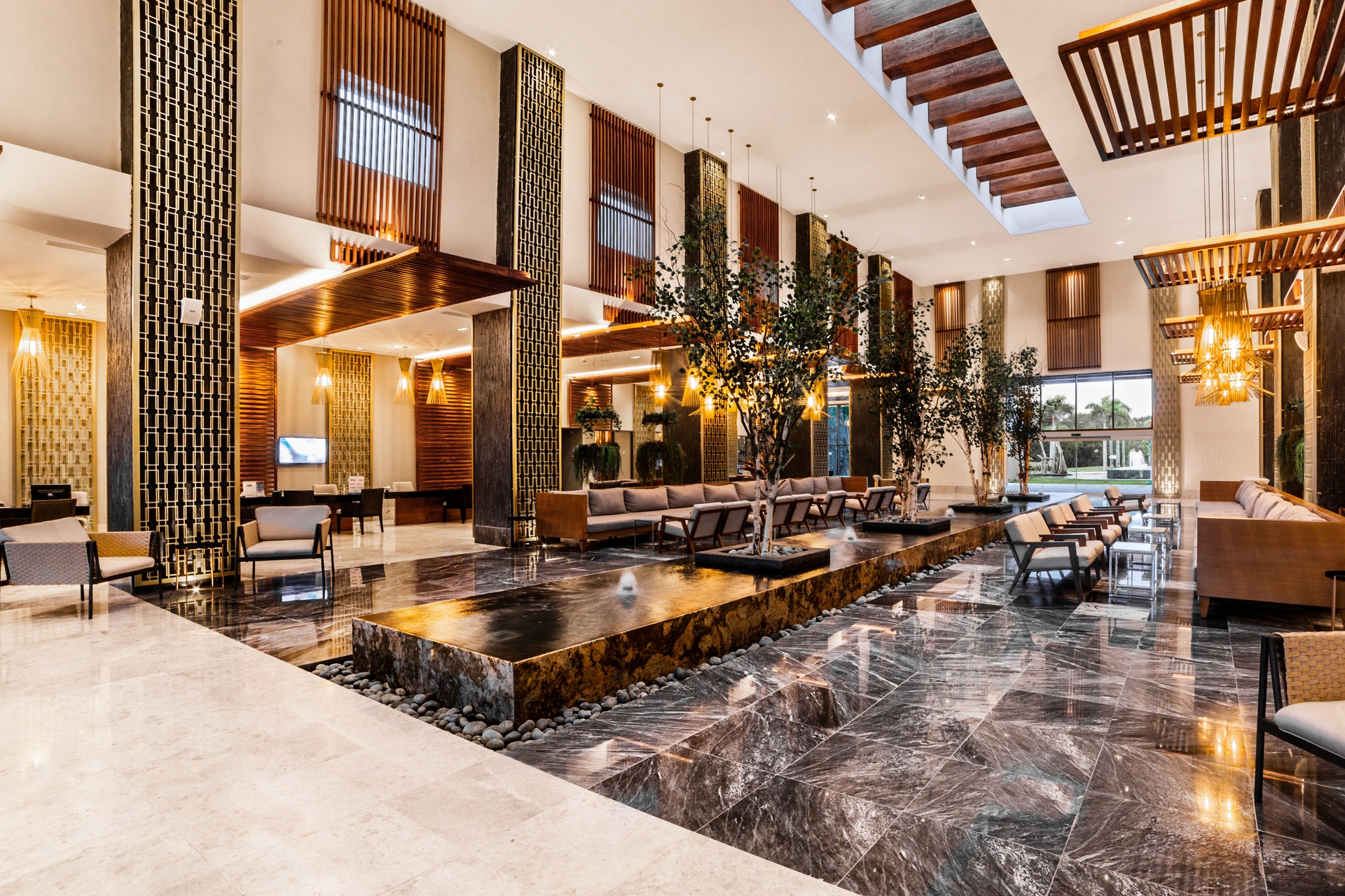 Foto de Secrets Royal Beach