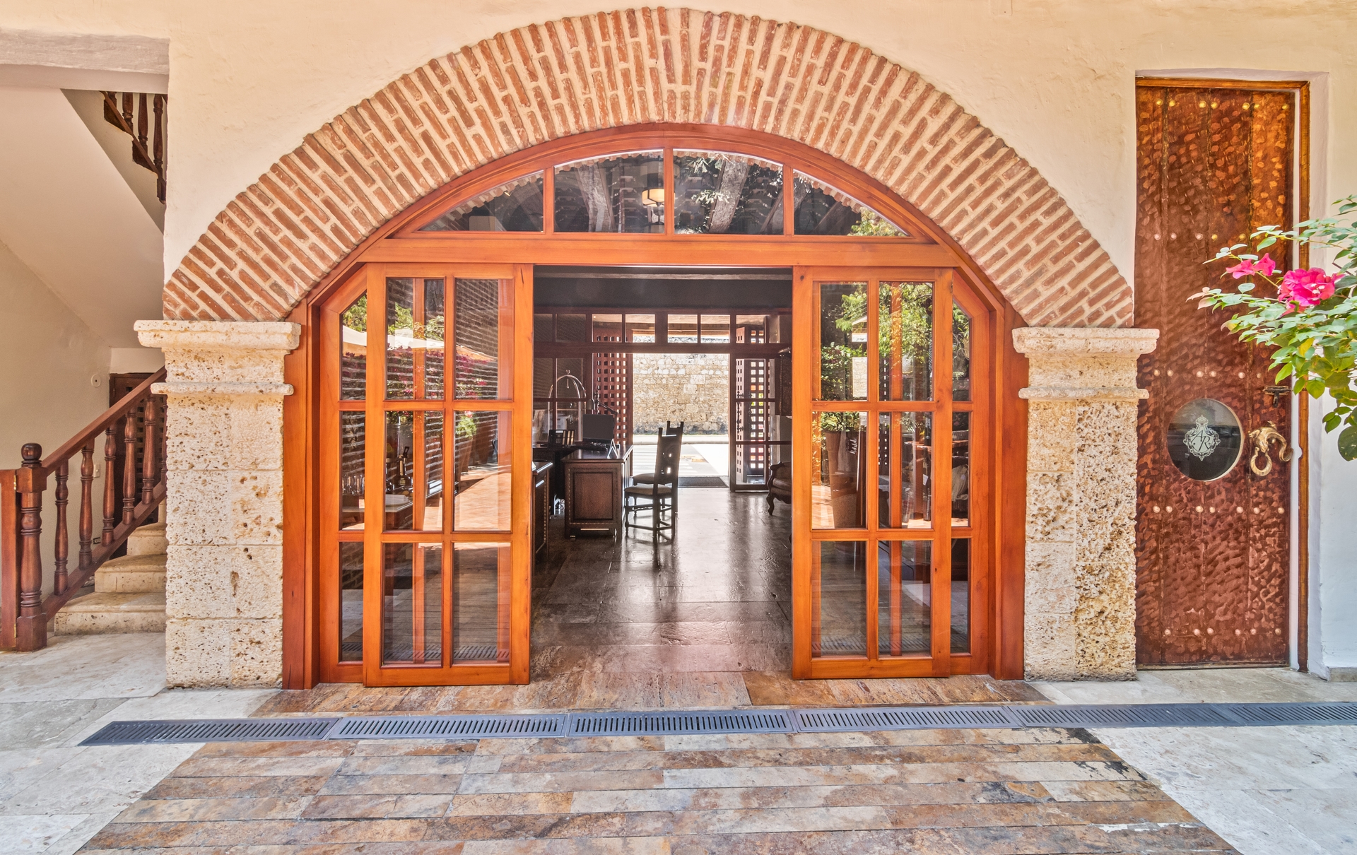 Foto de ARMERIA REAL HOTEL BY FARANDA BOUTIQUE
