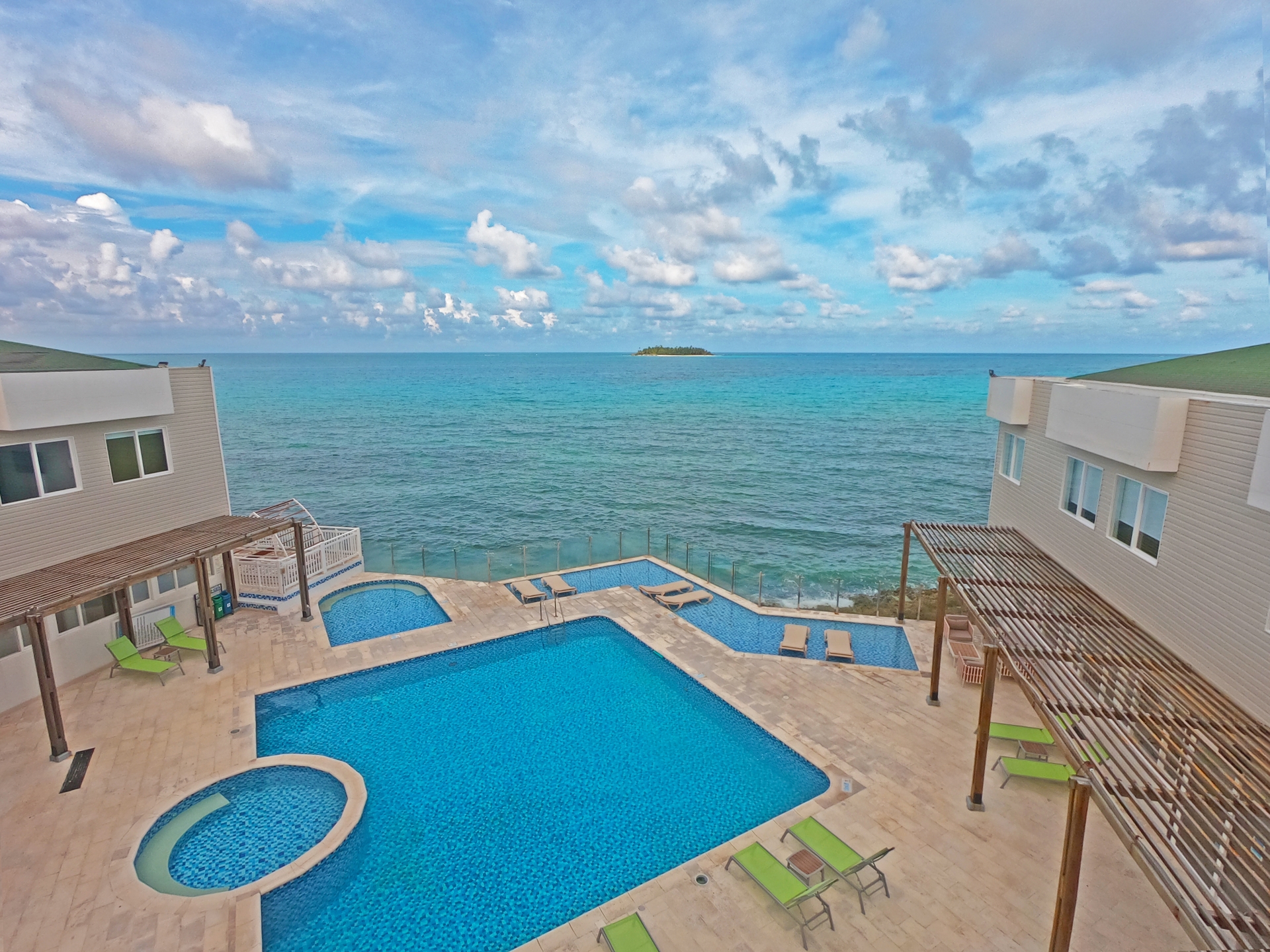 Decameron Maryland