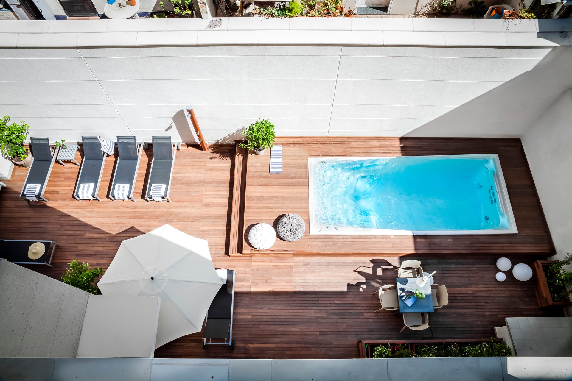 Eric Vokel Atocha Suites