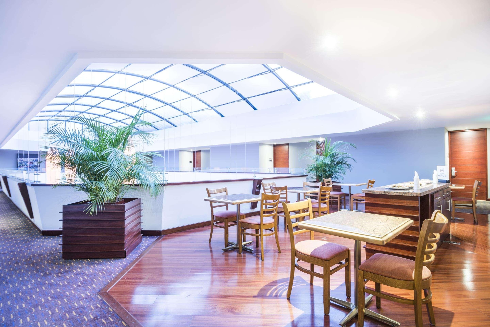 Foto de DoubleTree by Hilton Bogota Calle 100,CO