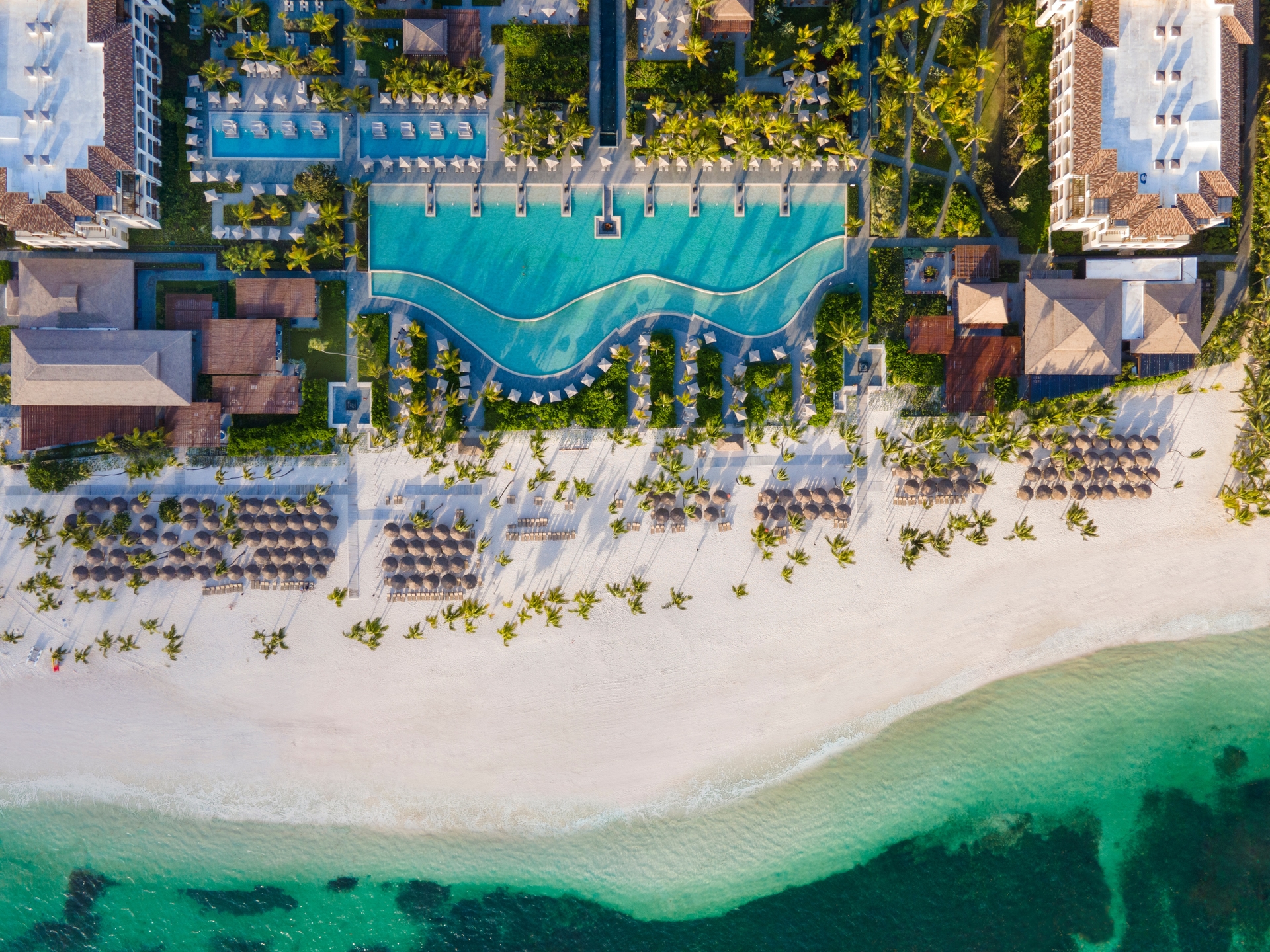 Adults Only Club at Lopesan Costa Bavaro