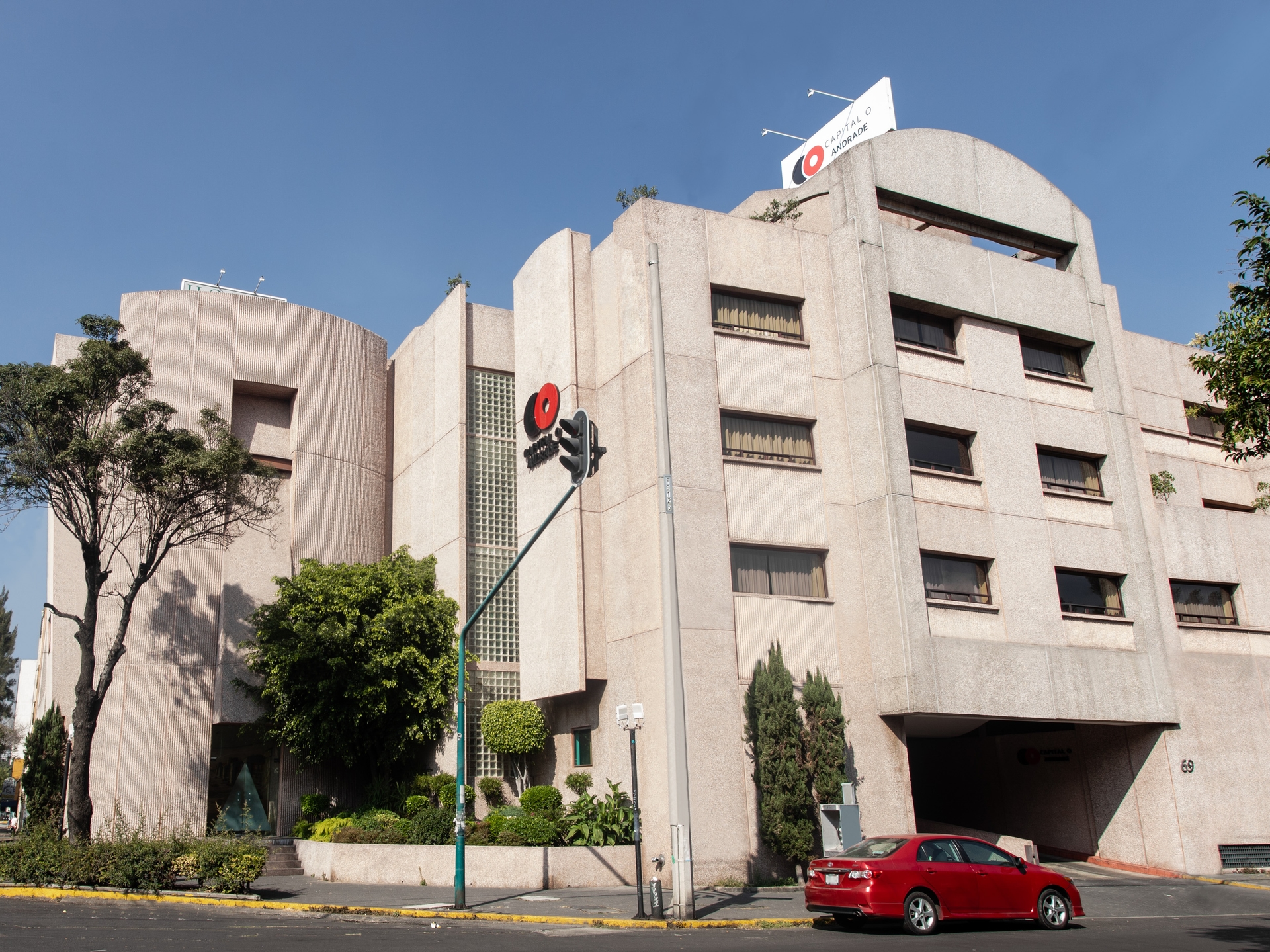 Foto de Capital O Andrade, Mexico City