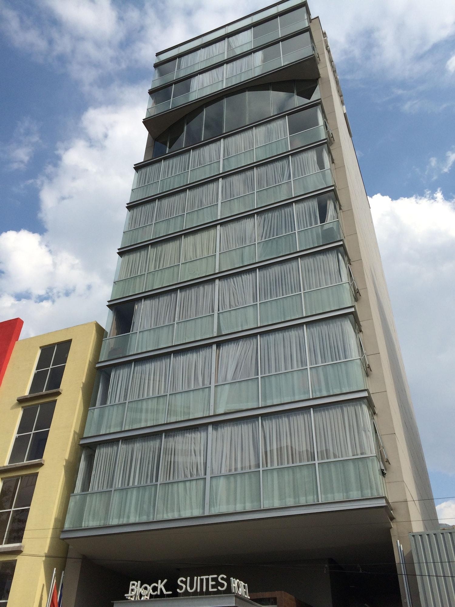 Foto de Hotel Block Suites
