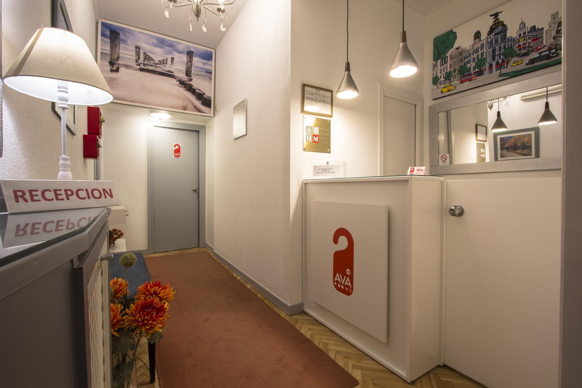 Ava Rooms
