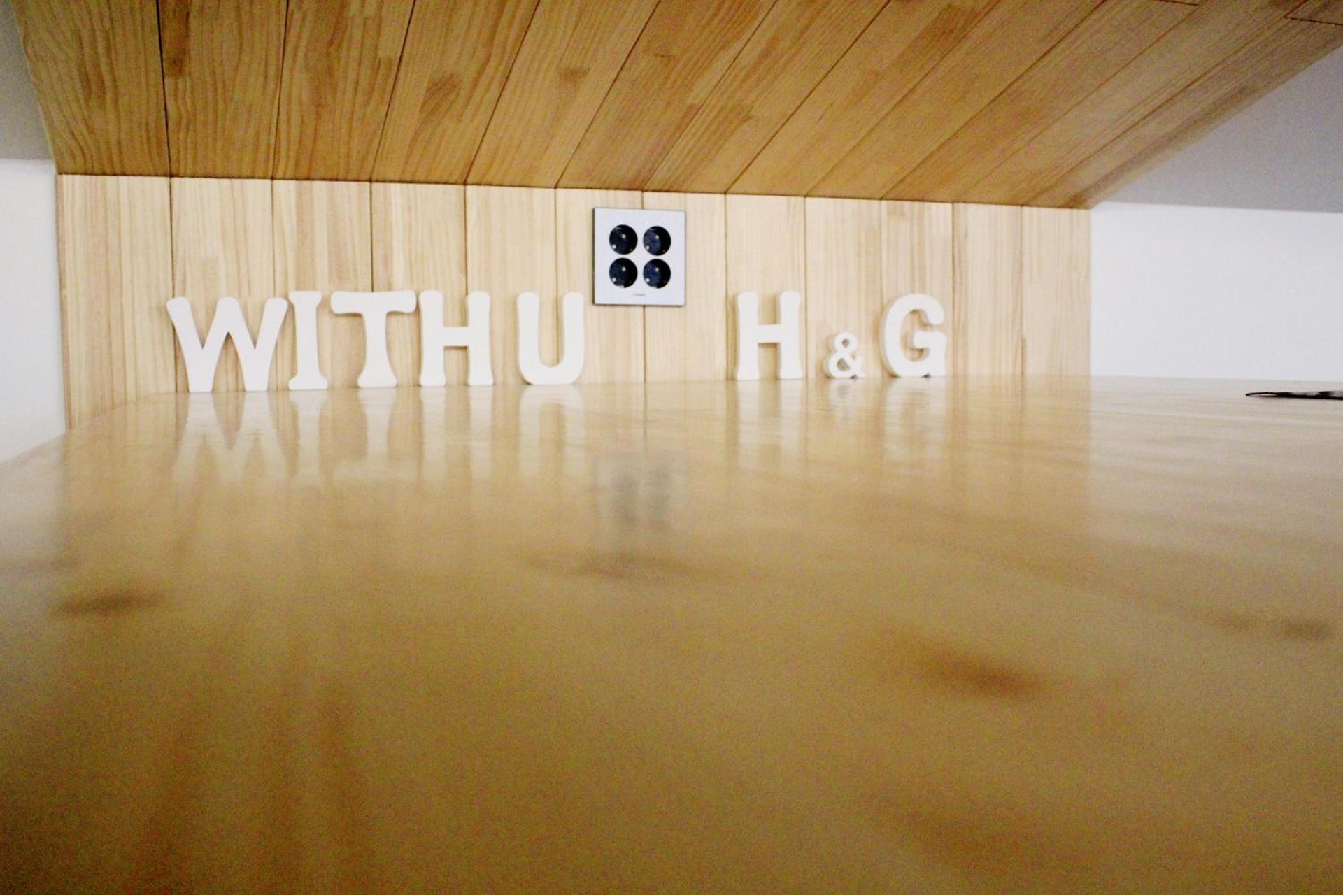 Foto de With U Hotel & Guesthouse