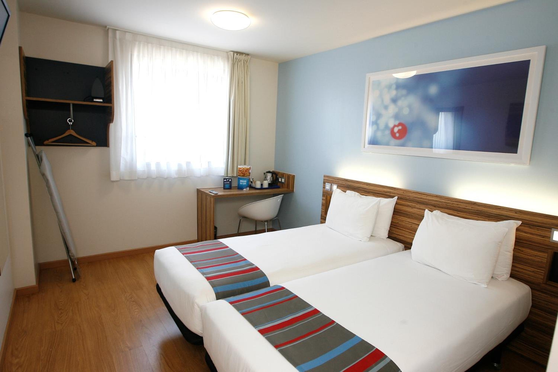 Travelodge Valencia Aeropuerto, Manises