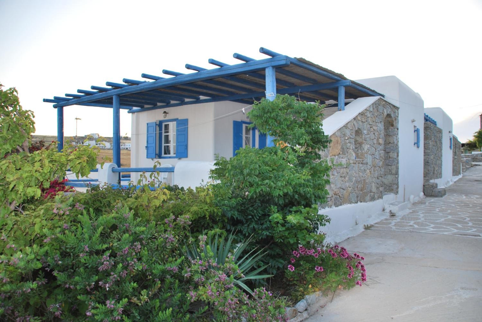 Chaniotis Studios, Kalafatis