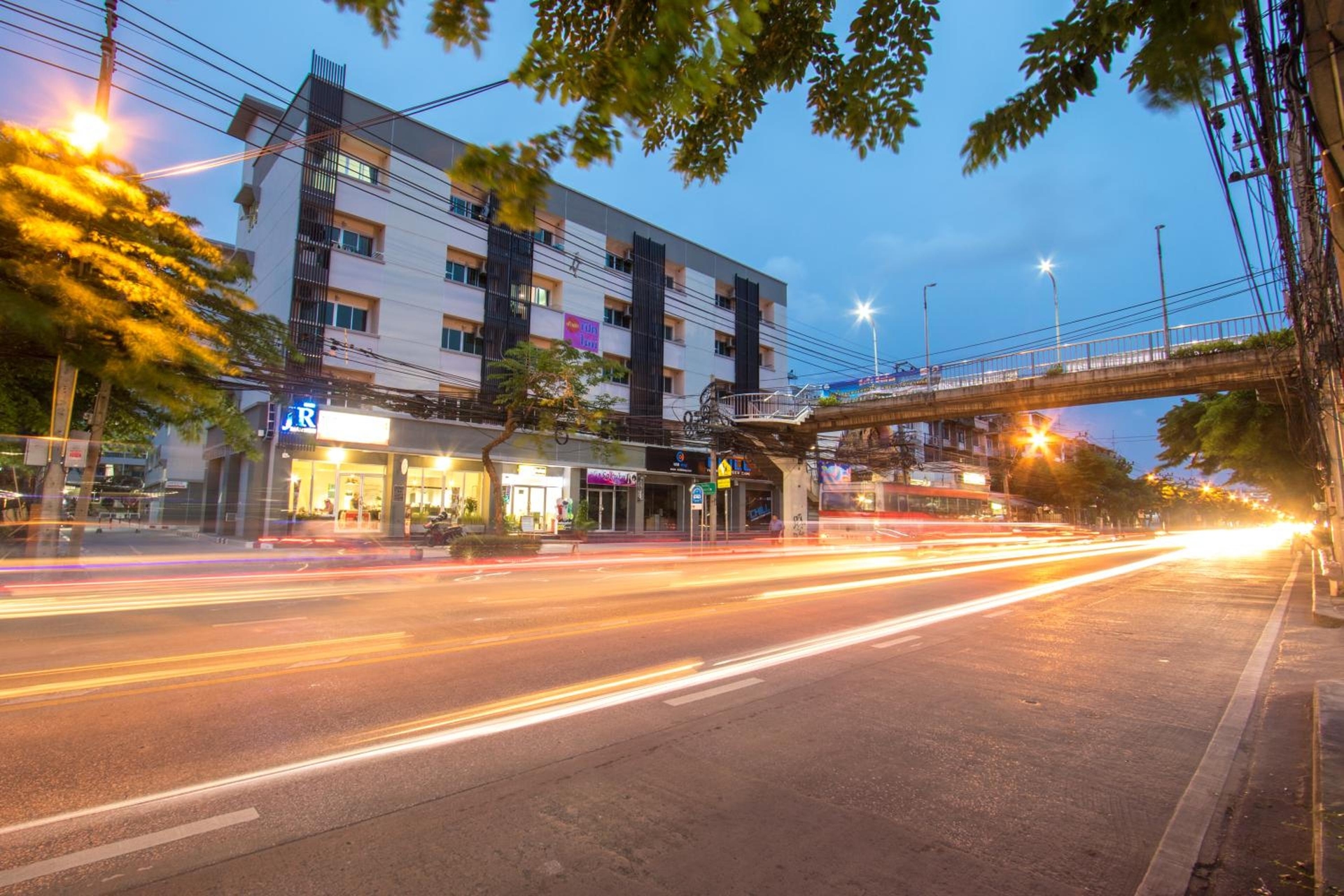 Foto de Jr Mansion On Nut Soi 25