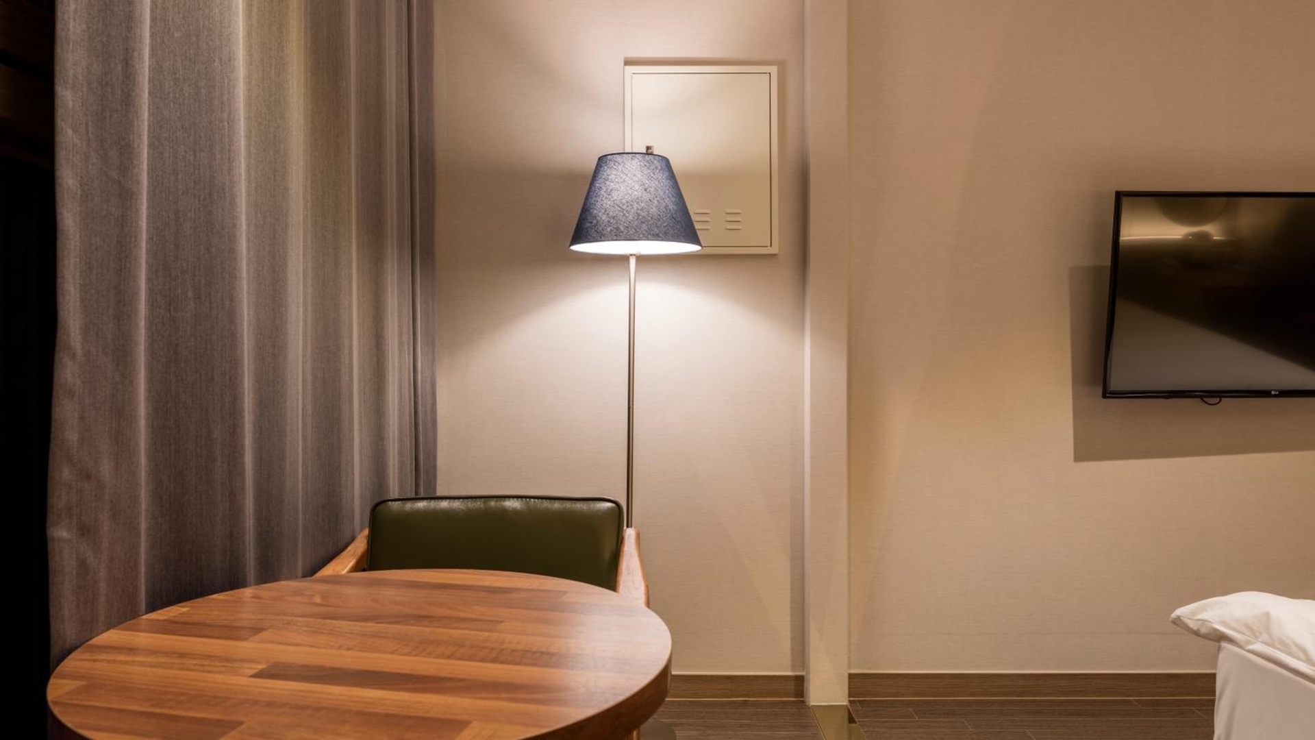 Foto de The First Stay Hotel