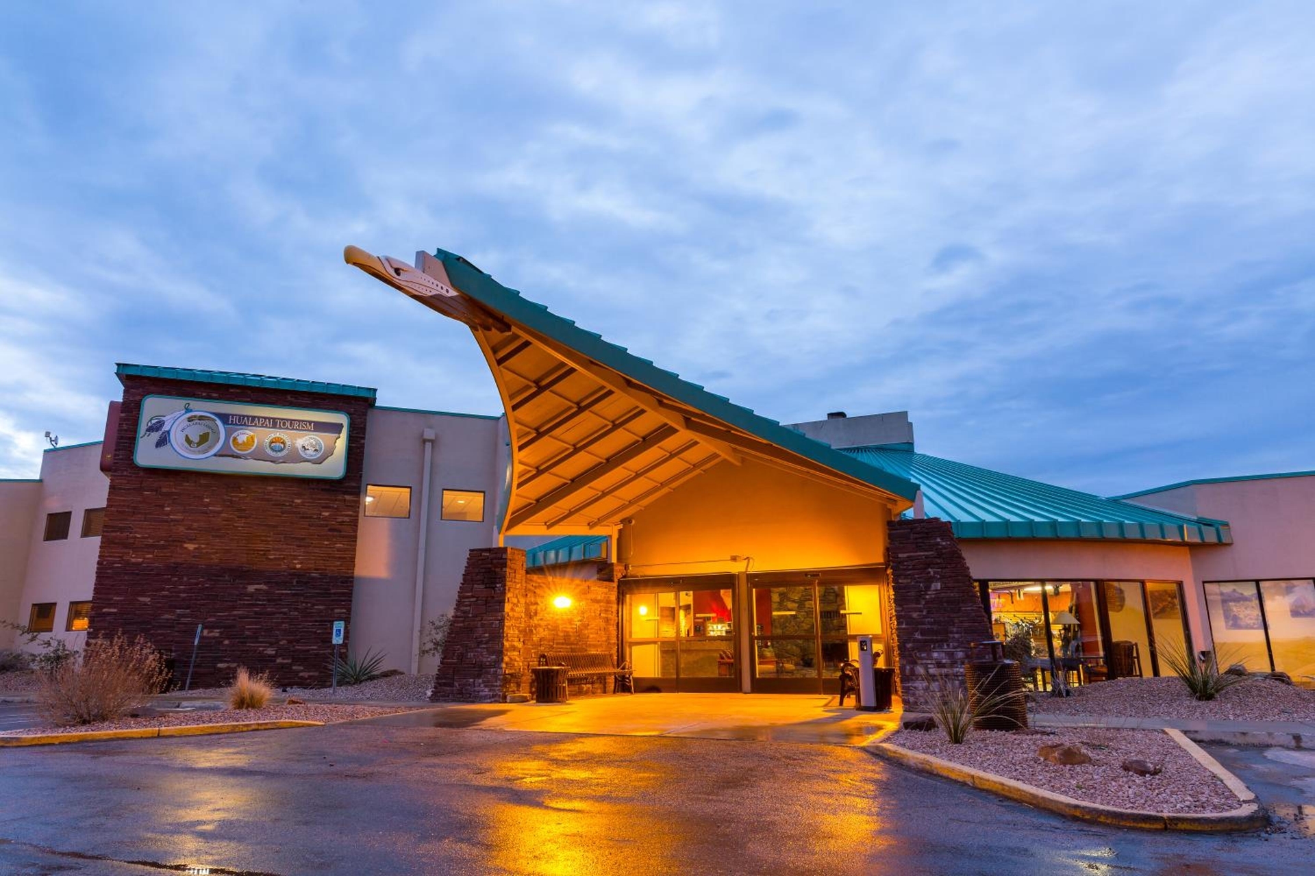 Hualapai Lodge, Peach Springs