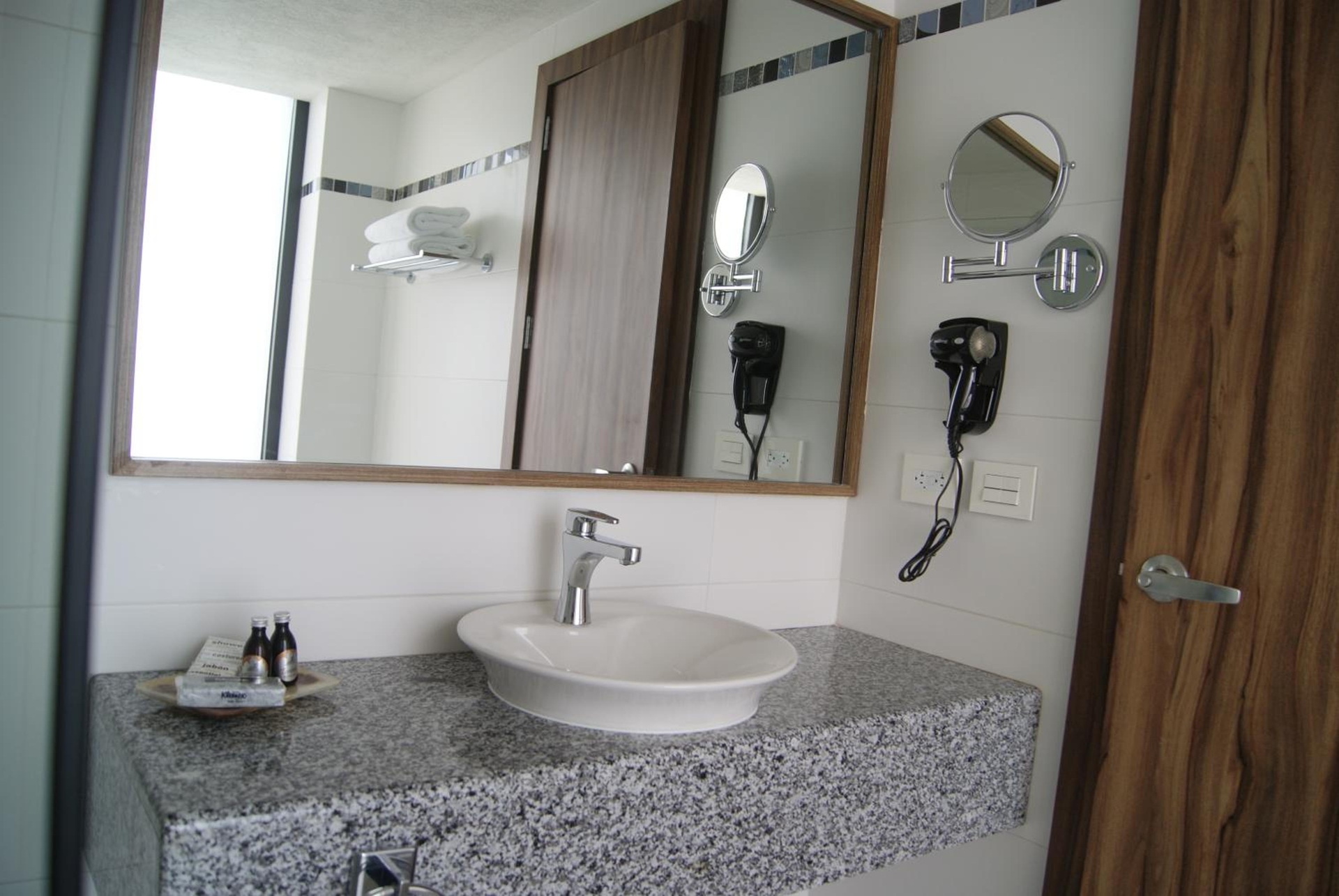 Foto de Hotel Velvet Plaza