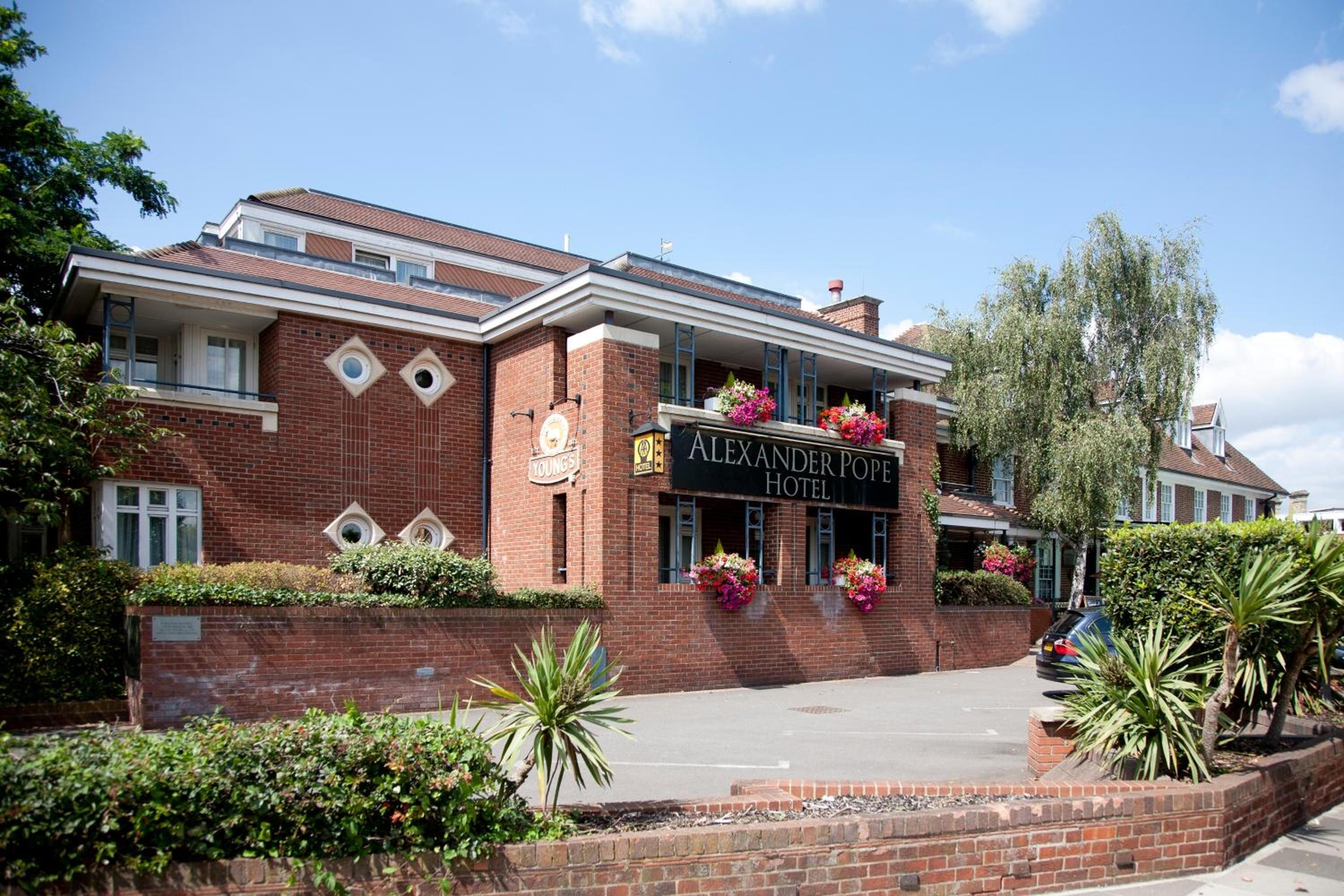 The Alexander Pope Hotel, Twickenham