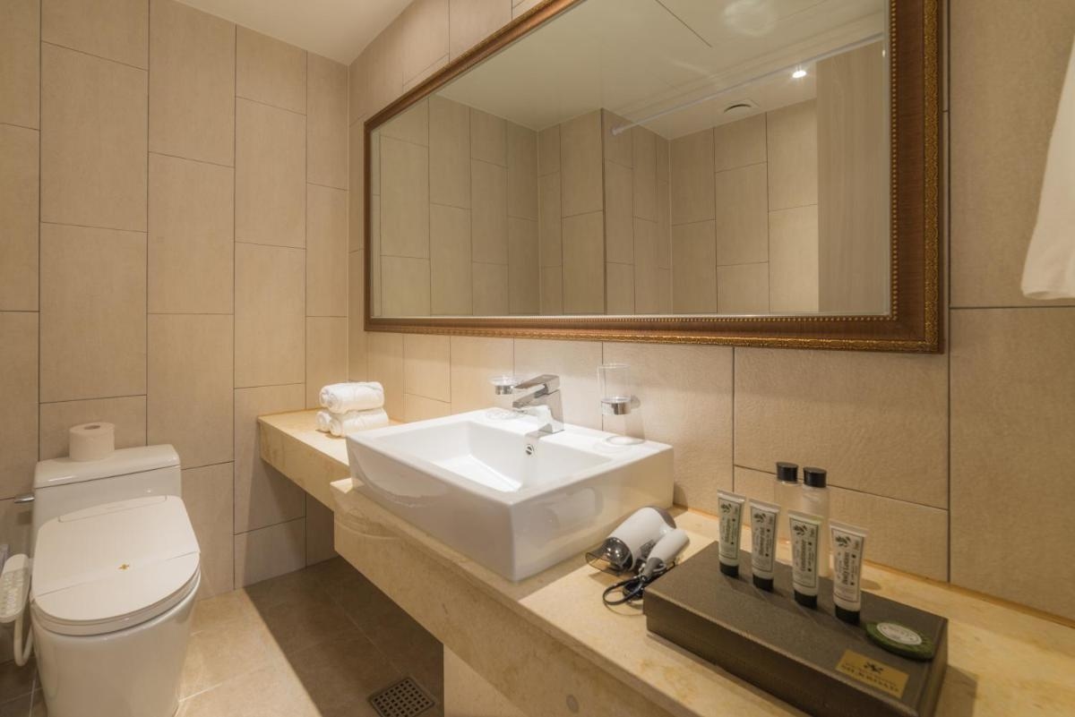 Foto de Reborn Suwon Silkroad Hotel