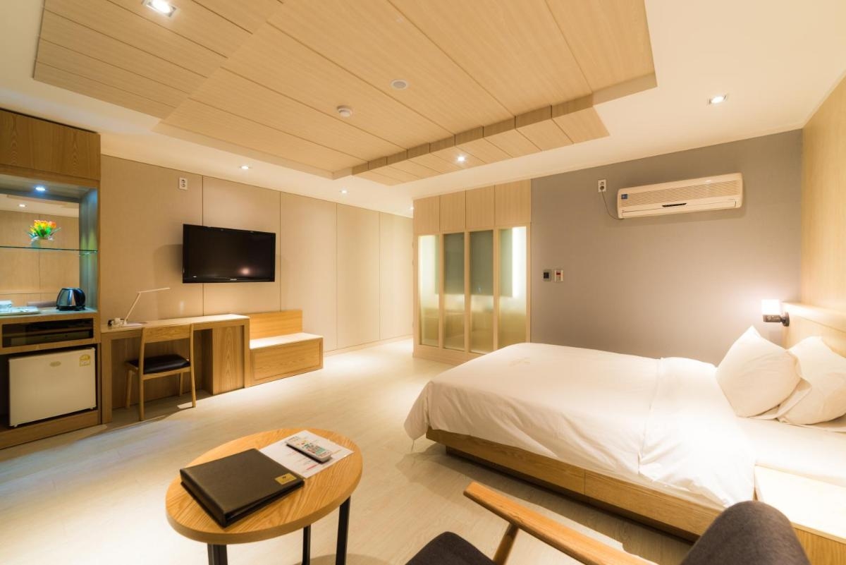 Foto de Reborn Suwon Silkroad Hotel
