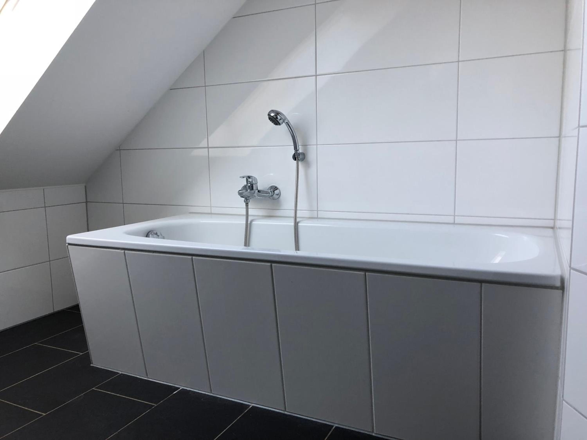 Foto de Moderne Wohnung im Grünen in WRN