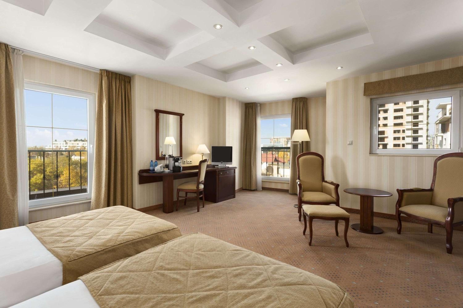 Foto de Ramada Hotel & Suites by Wyndham Bucharest North