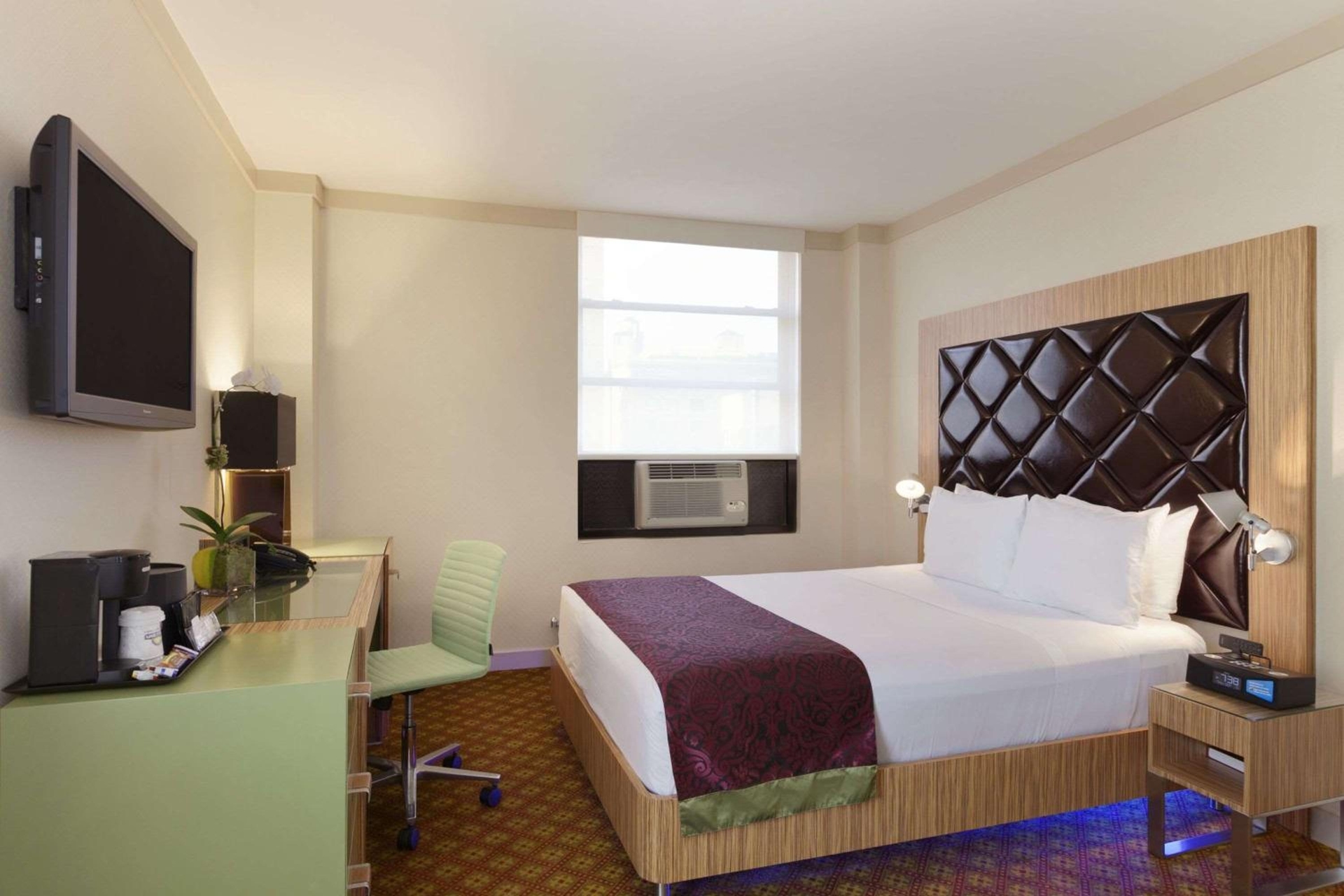 Foto de Night Hotel Broadway