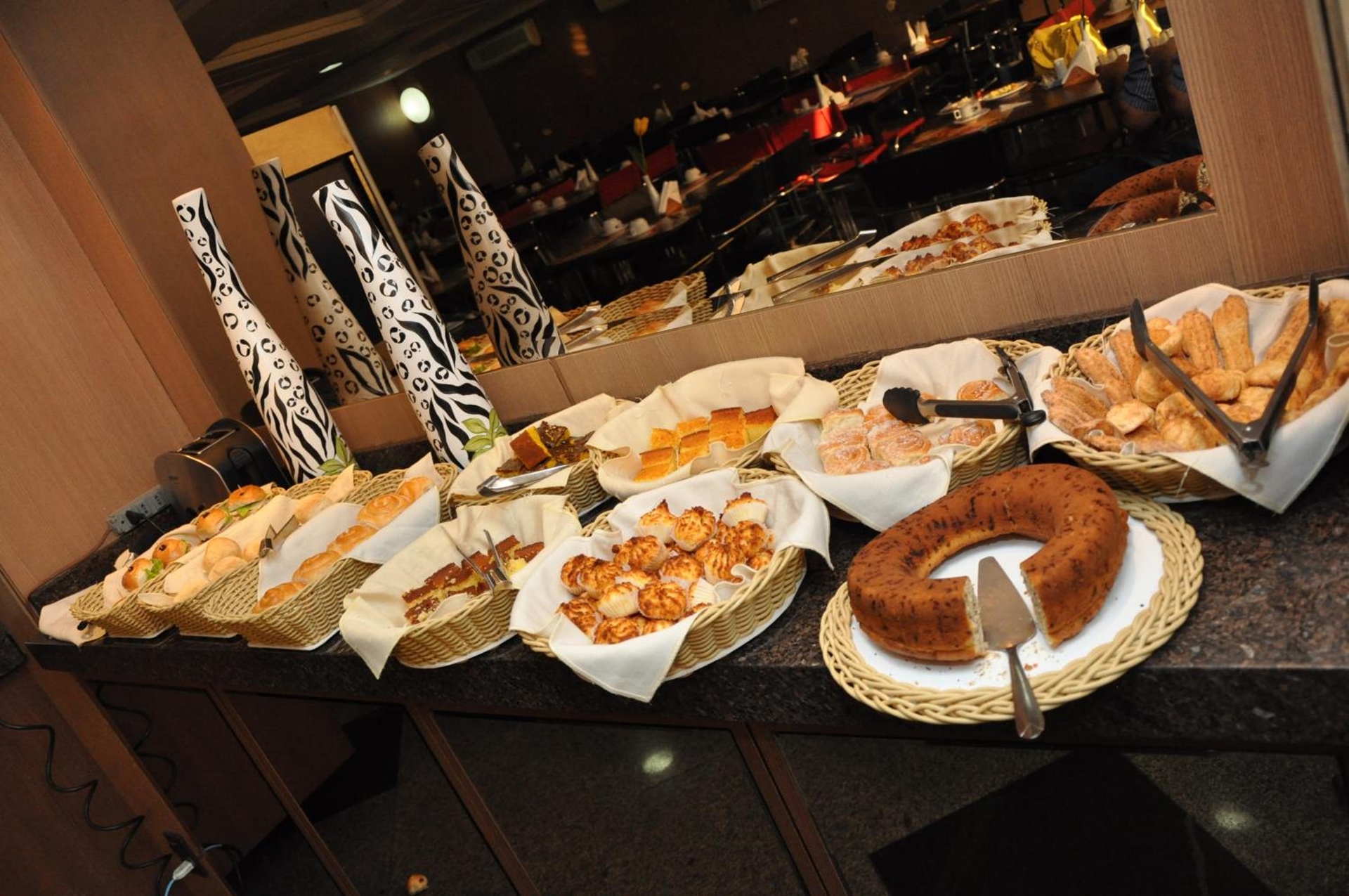 Foto de Crystal Plaza Hotel