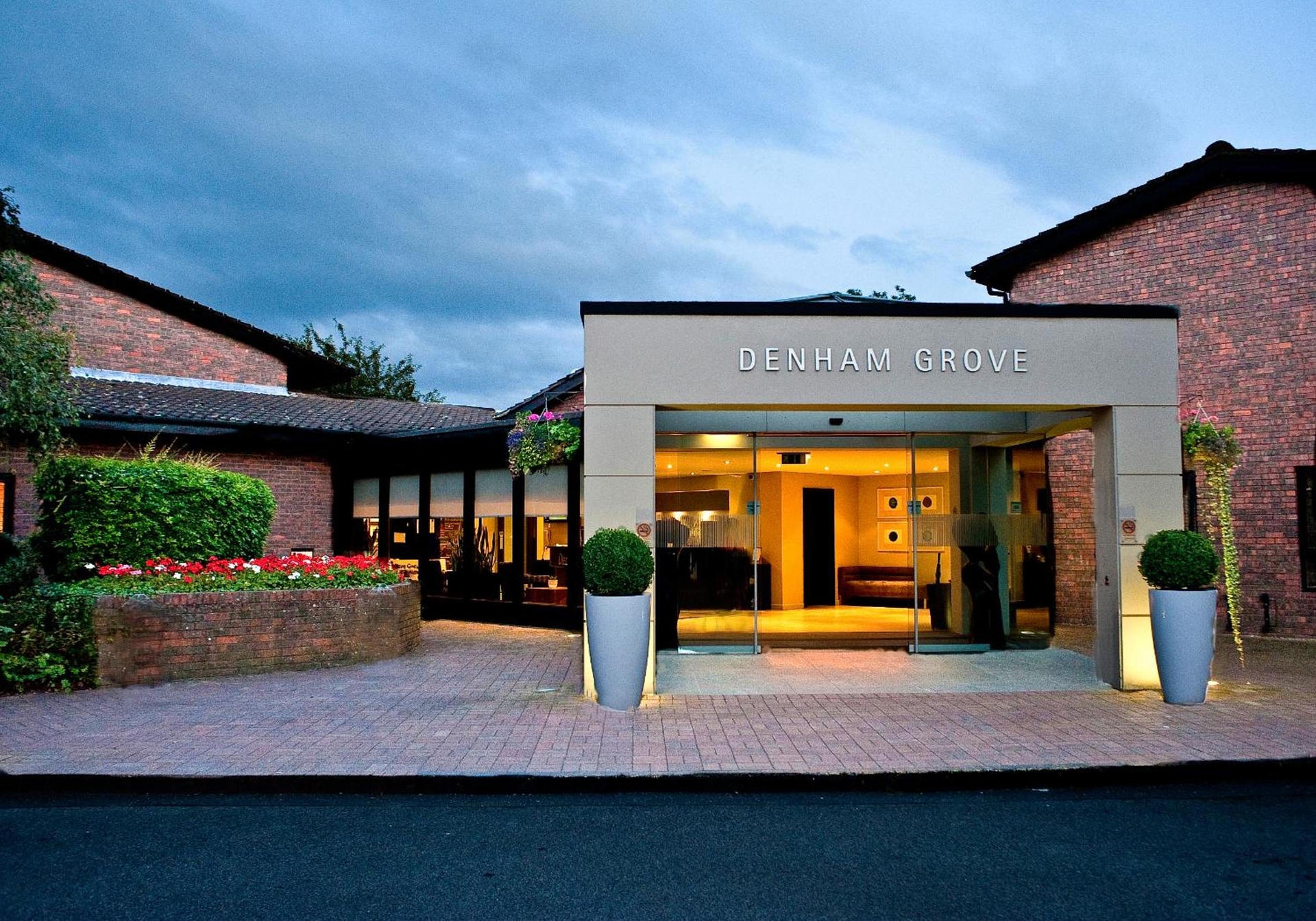 Denham Grove, Denham