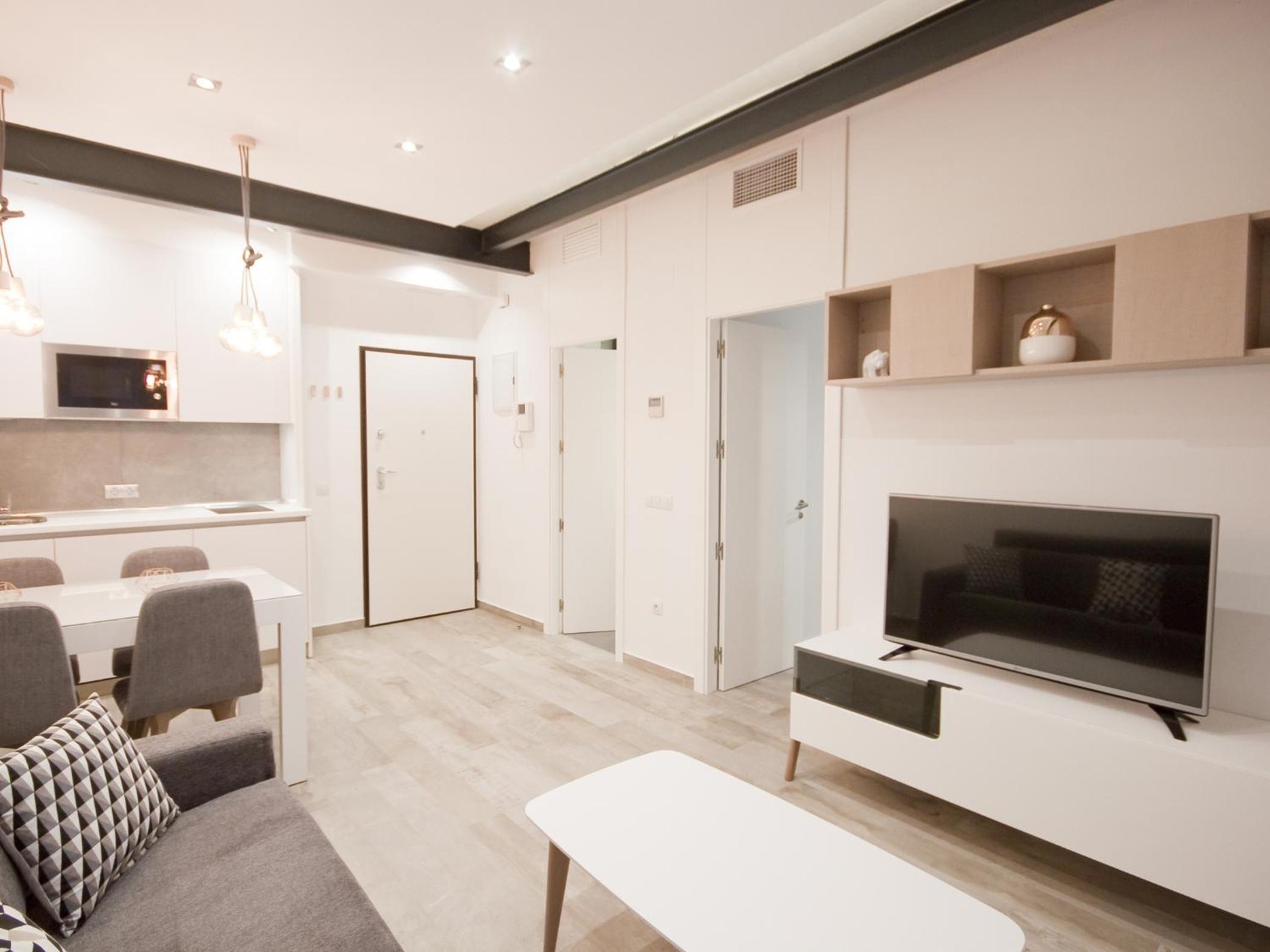 Apartamento nuevo y de lujo en puerta del sol, Madrid