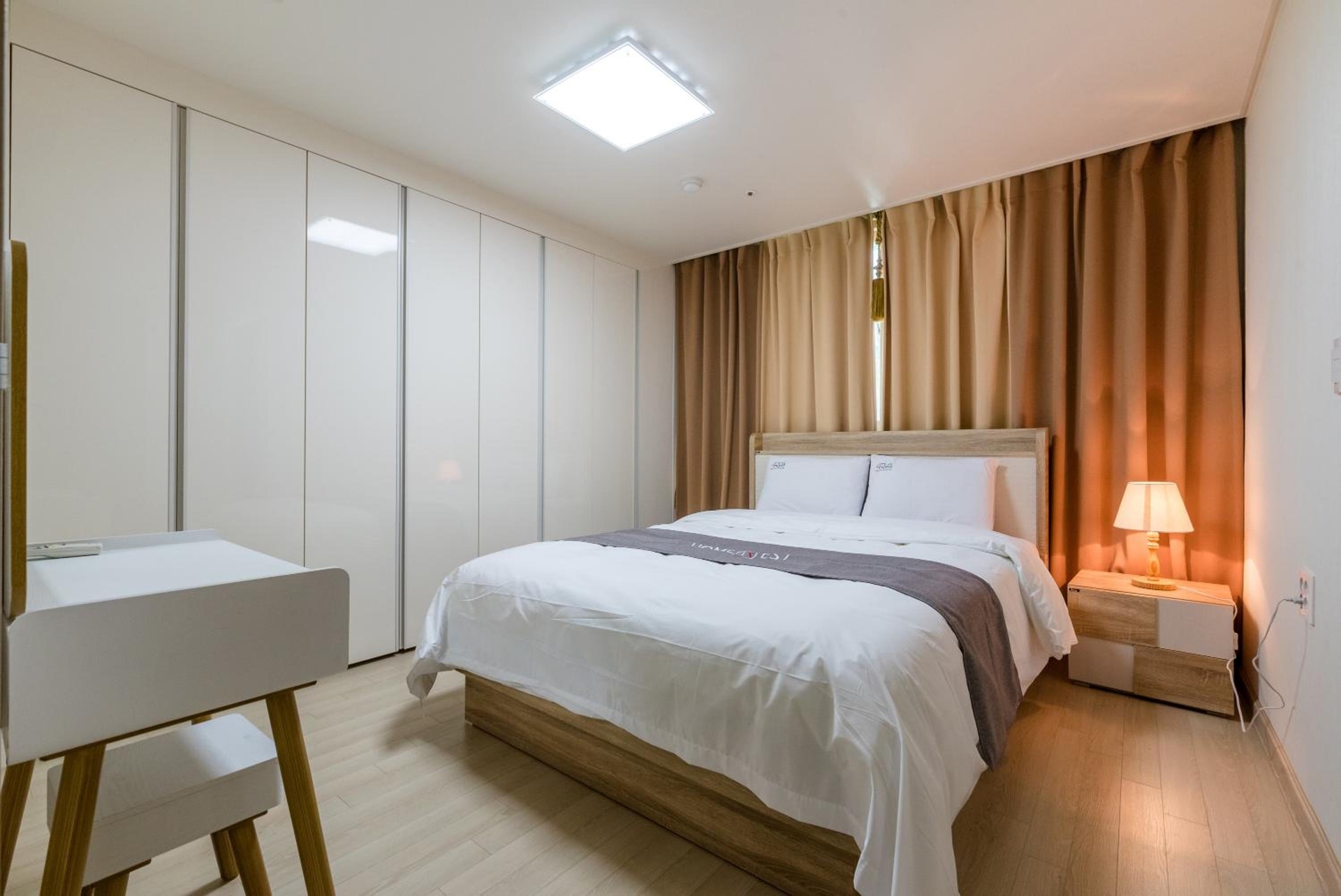 Foto de Home Fourest Residence Hotel Okpo