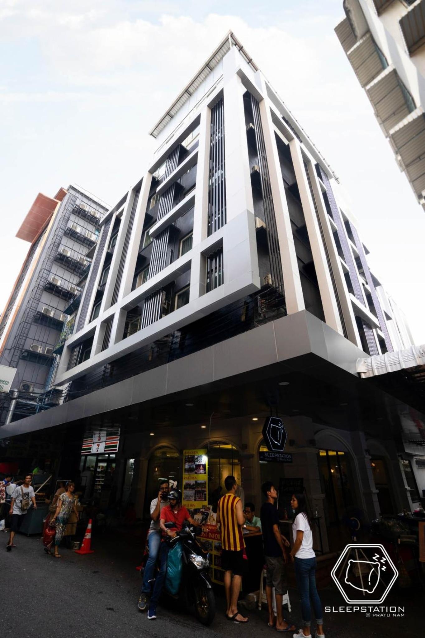 Sleepstation at Pratunam