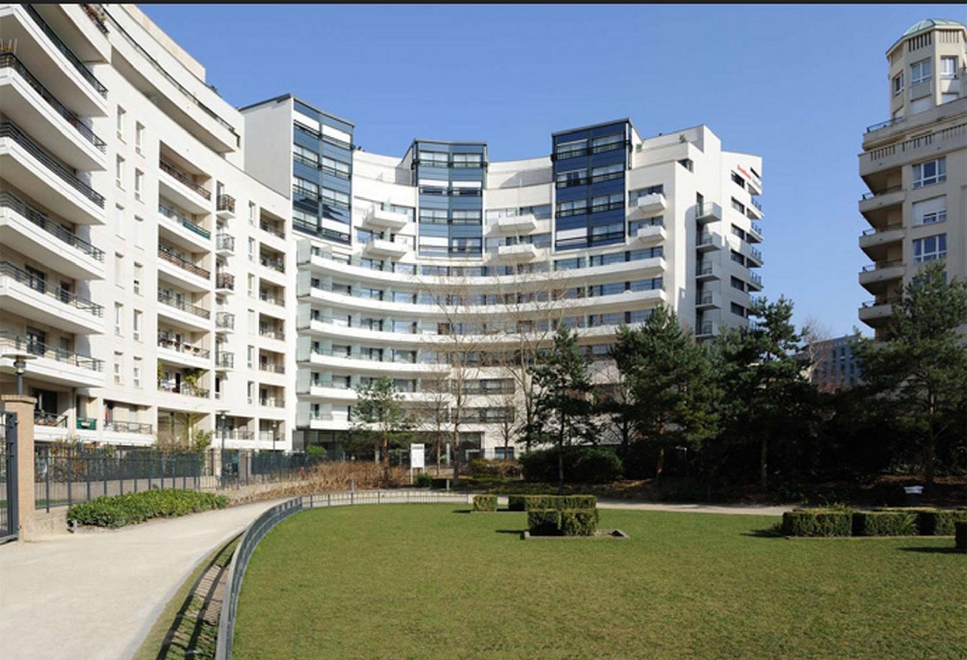 Residhome Courbevoie La Défense