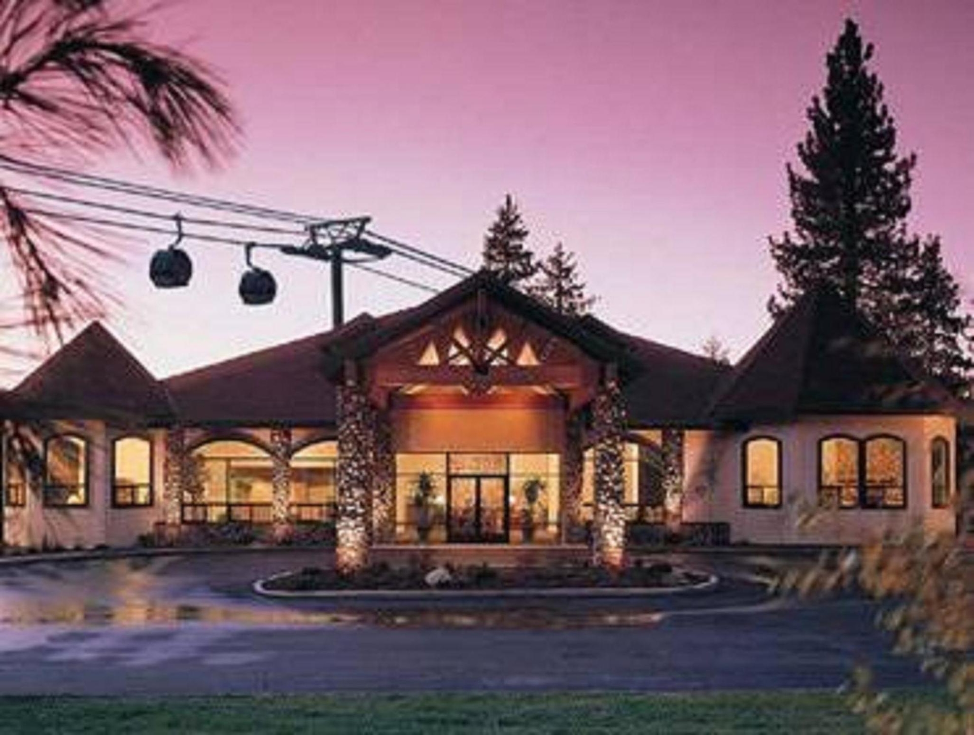 Forest Suites Resort at the Heavenly Village, South Lake Tahoe
