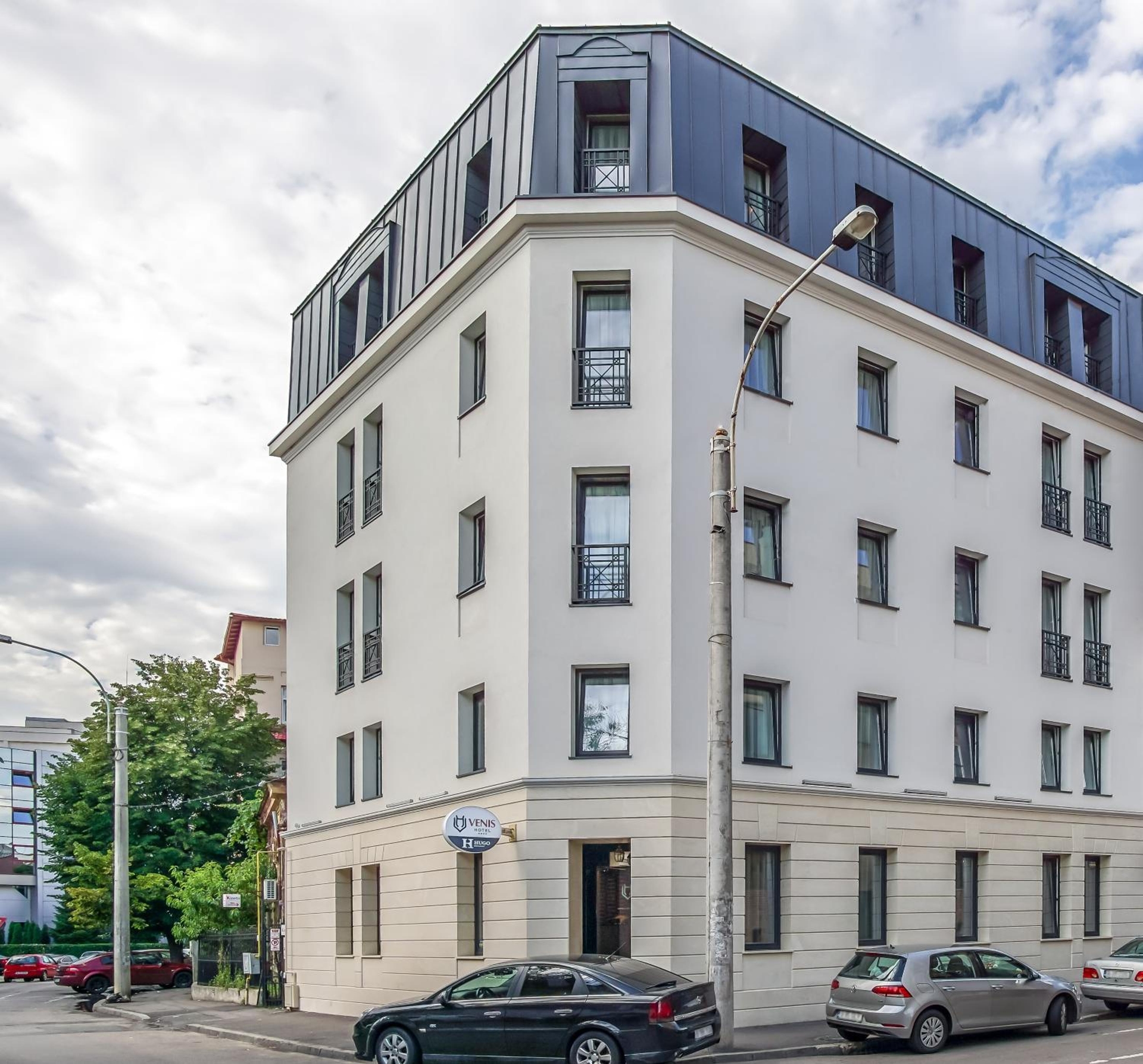 Venis Boutique Hotel