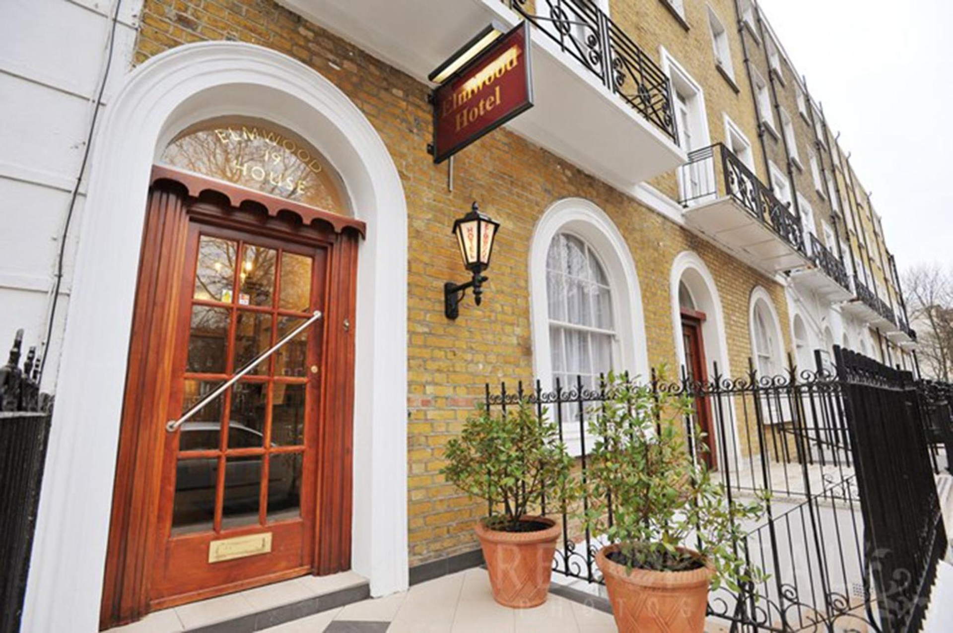 Elmwood Hotel, London