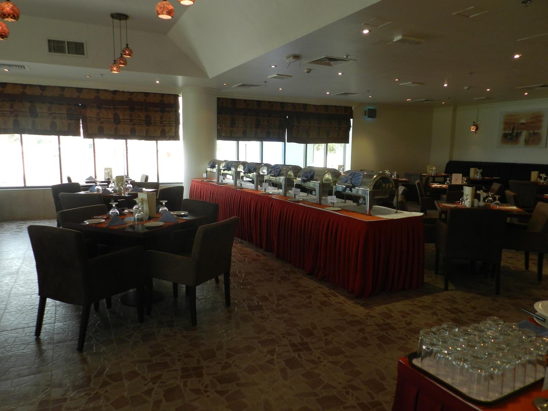 Foto de Sun & Sands Sea View Hotel
