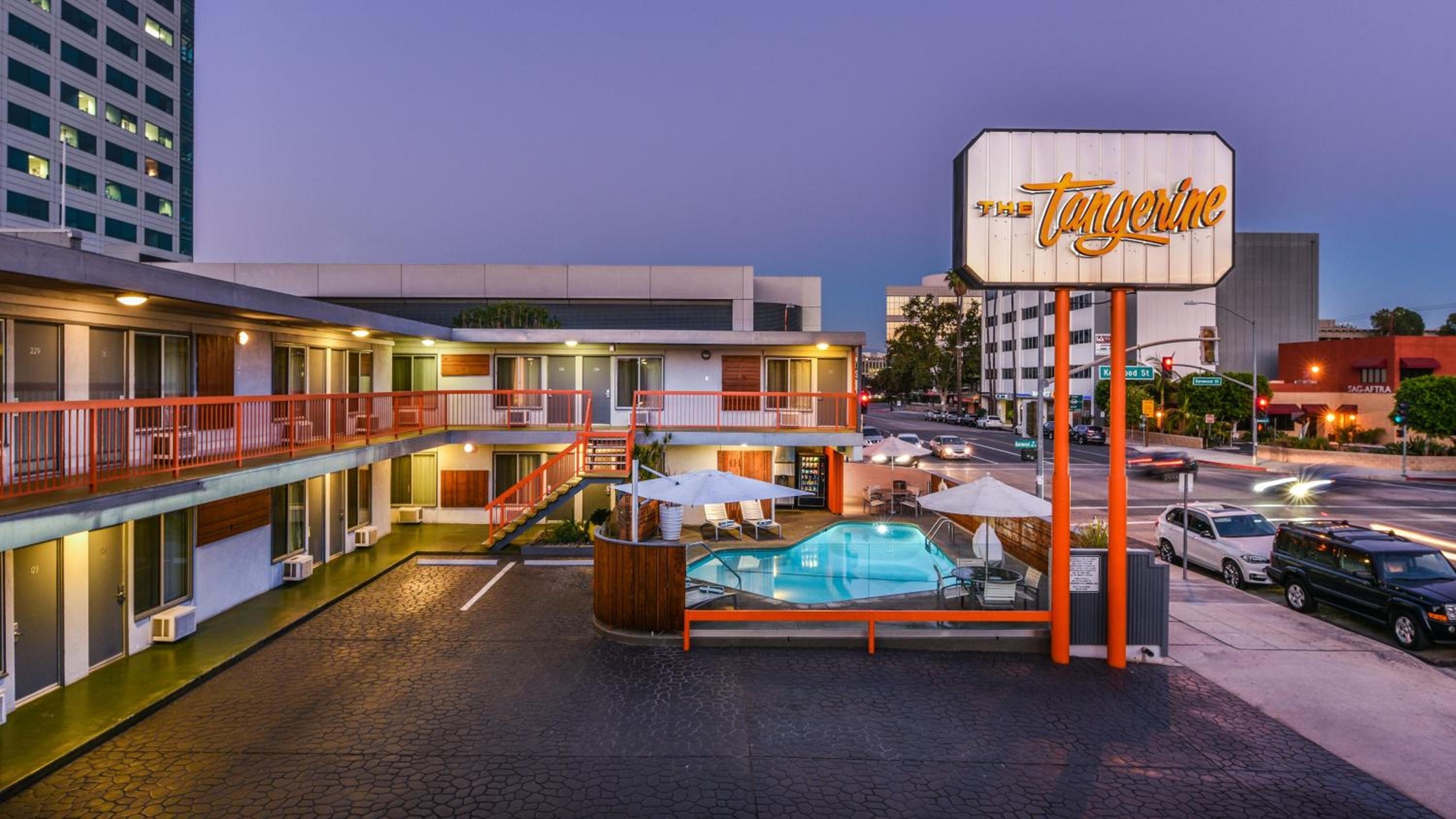The Tangerine - a Burbank Hotel, Burbank