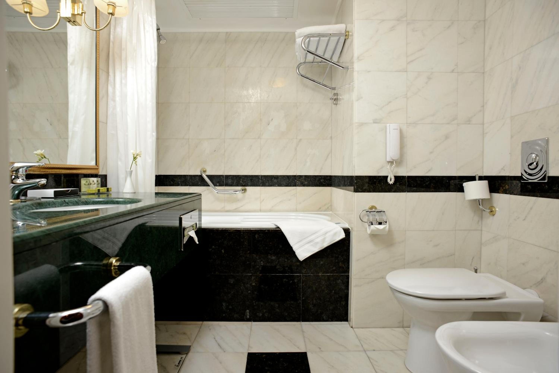 Foto de Grand Hotel Bucharest