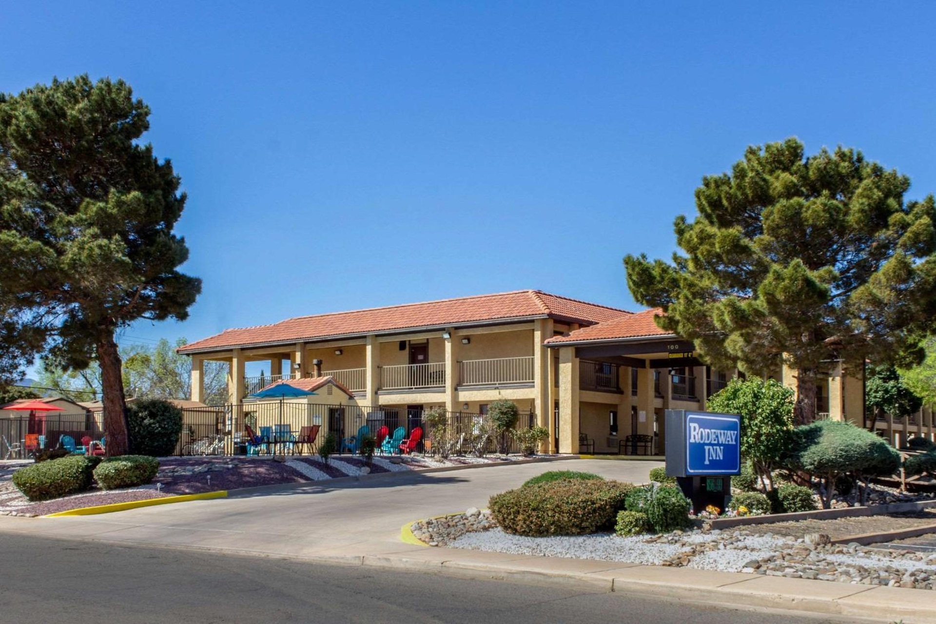 Rodeway Inn near Ft Huachuca, Sierra Vista