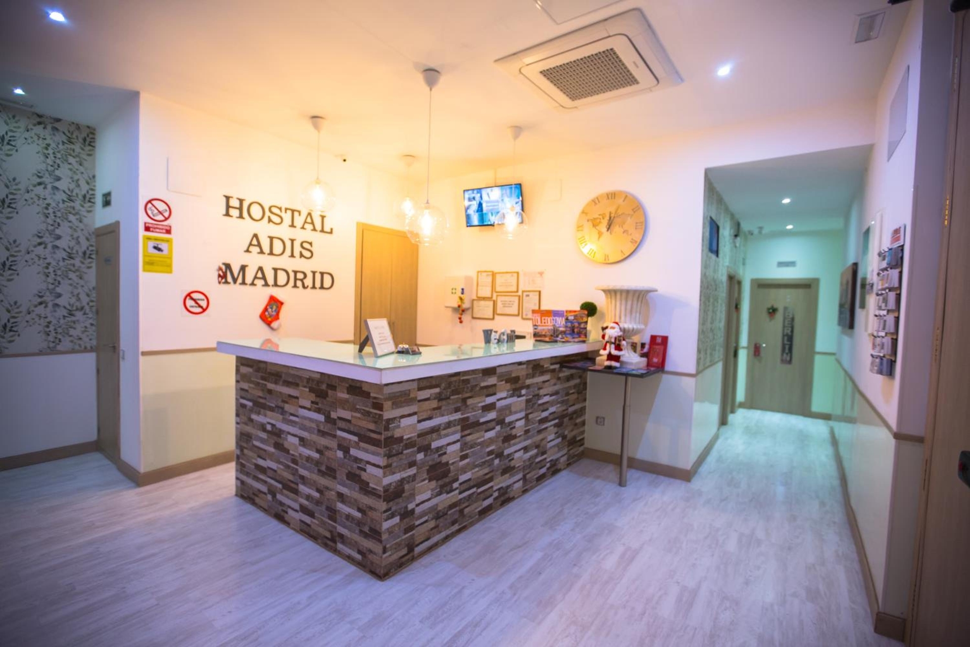 Hostal Adis, Madrid