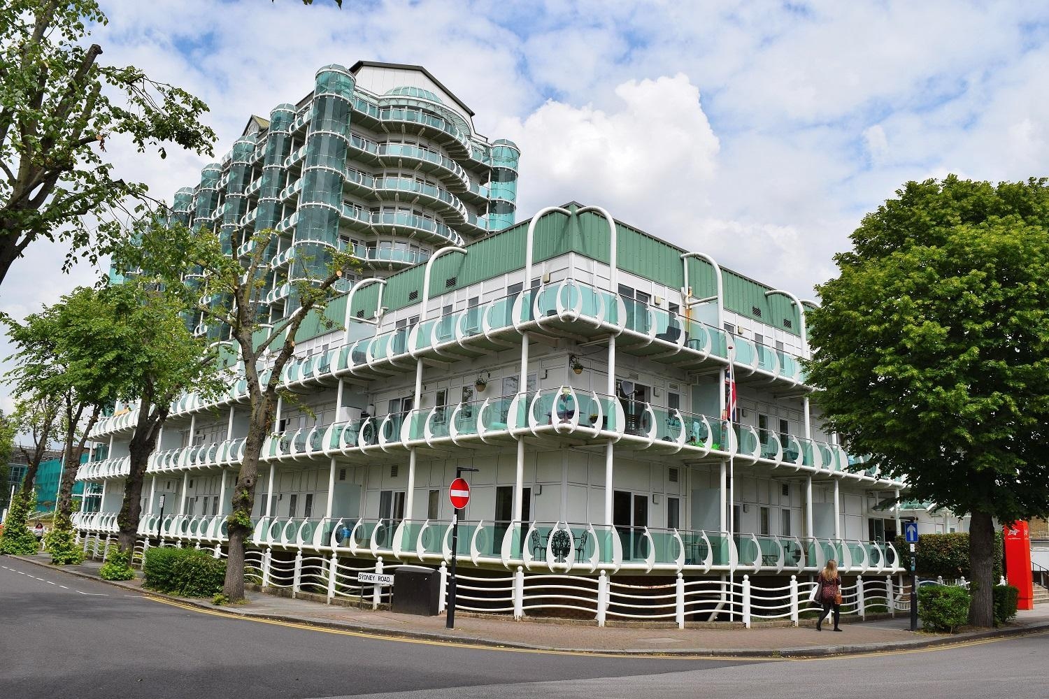 Sunshine Place, Enfield