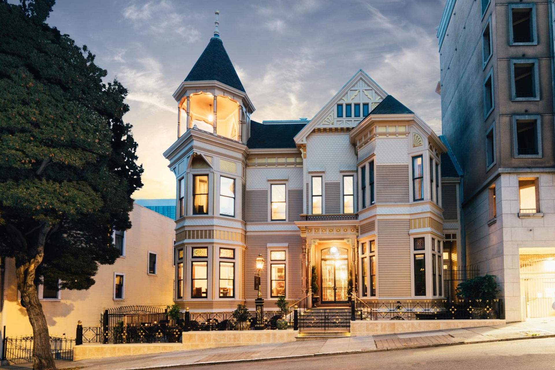 Sutter Mansion, San Francisco