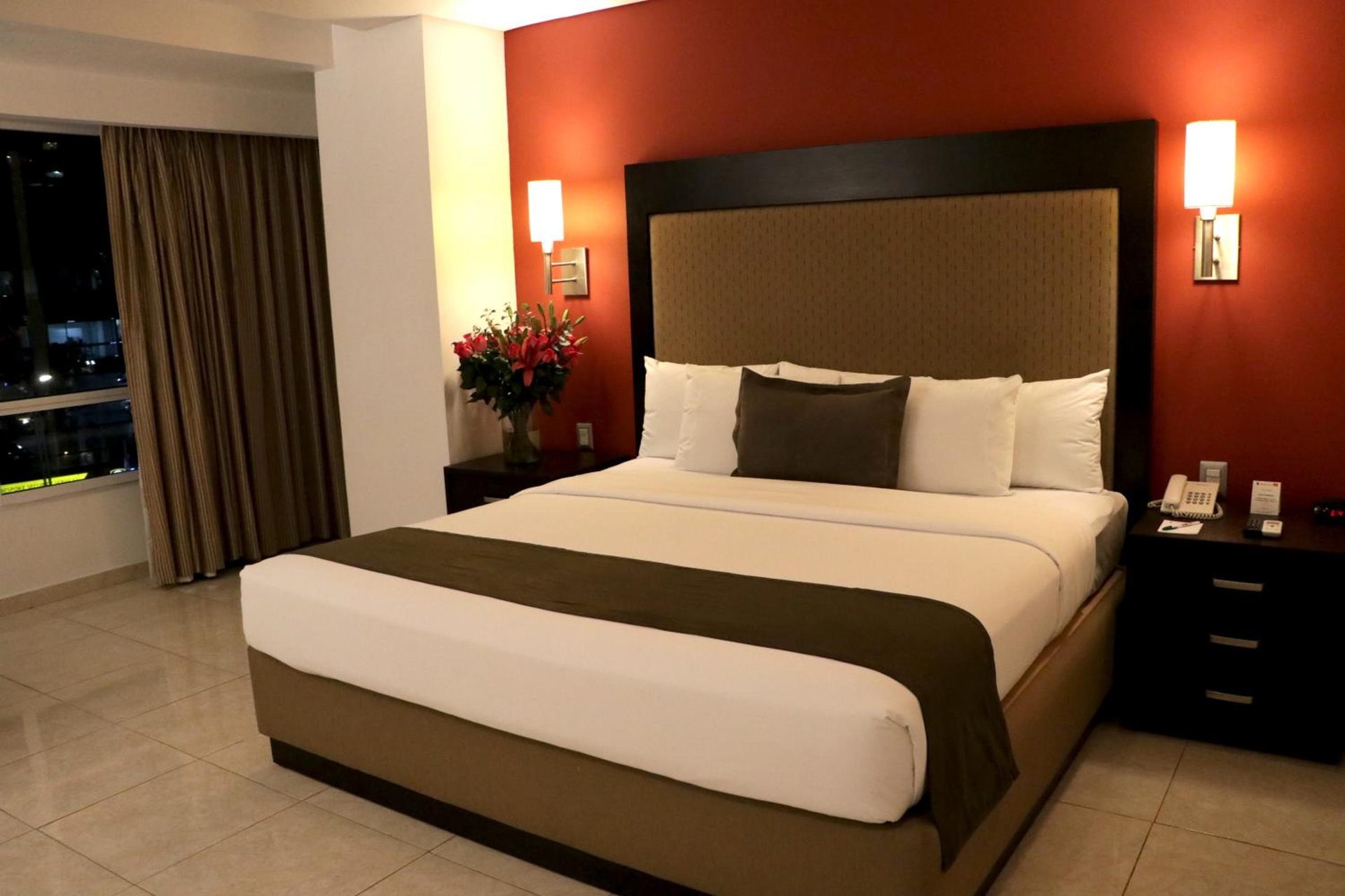 Foto de Hotel & Suites PF