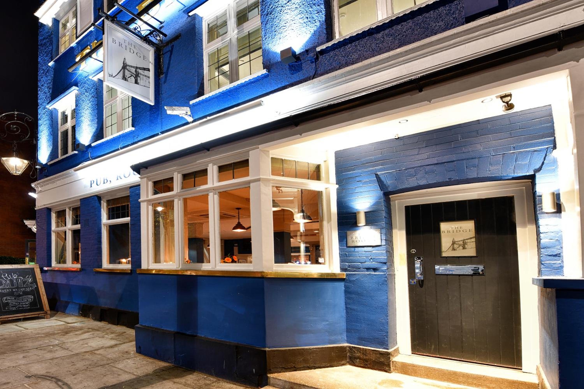 The Bridge Pub & Rooms, London
