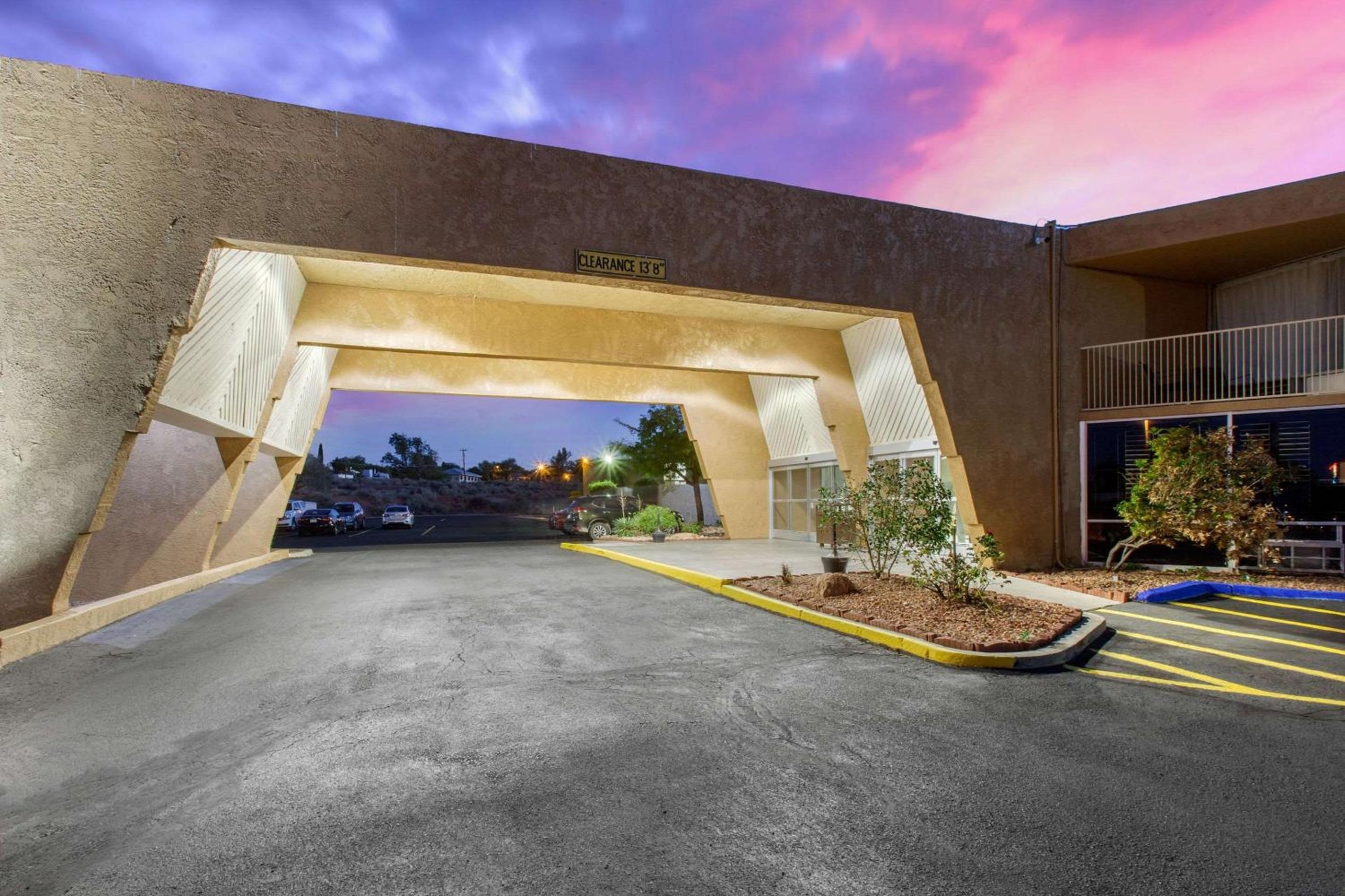 Scenic View Inn - Lake Powell - Page AZ, Page