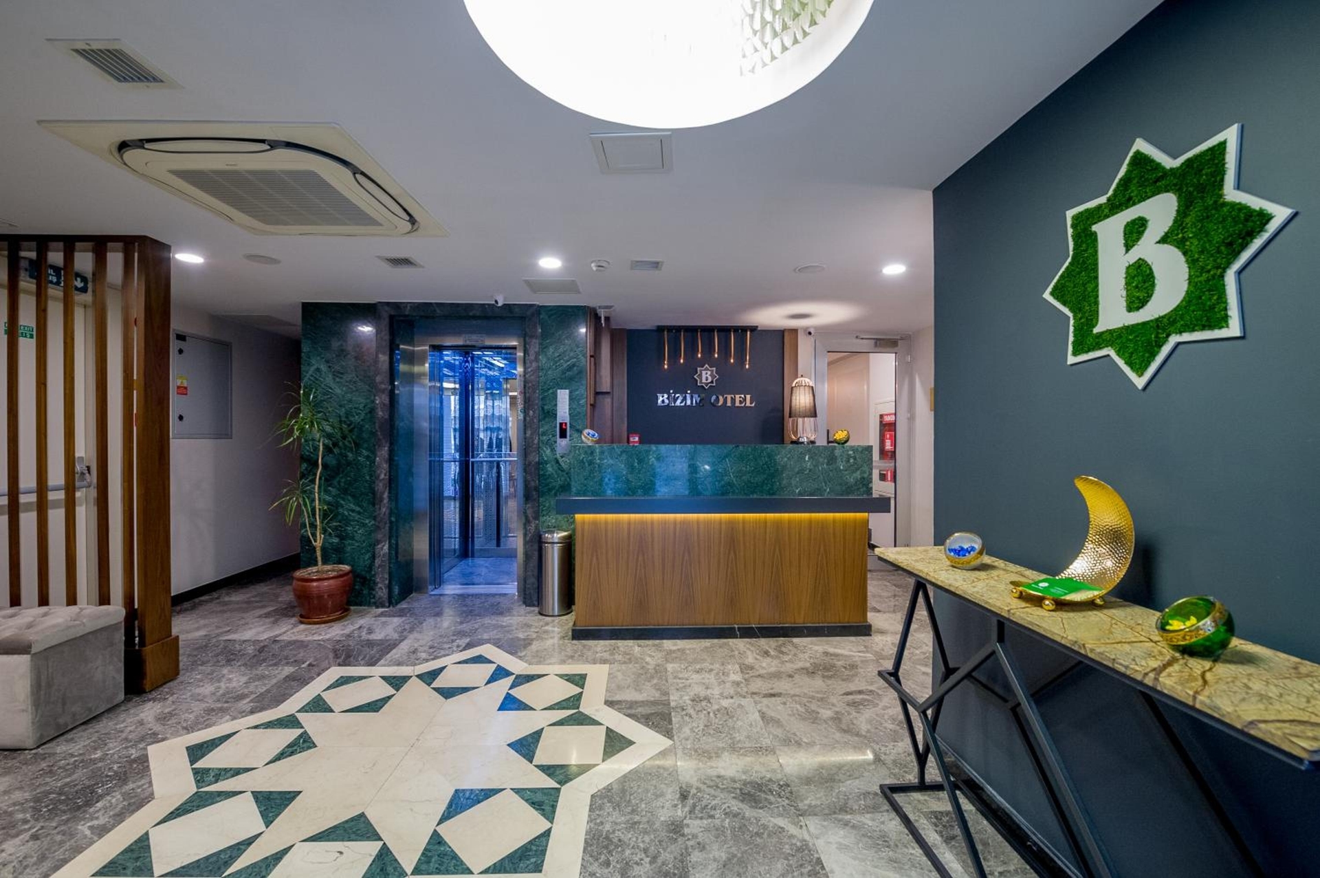 Foto de Bizim Hotel
