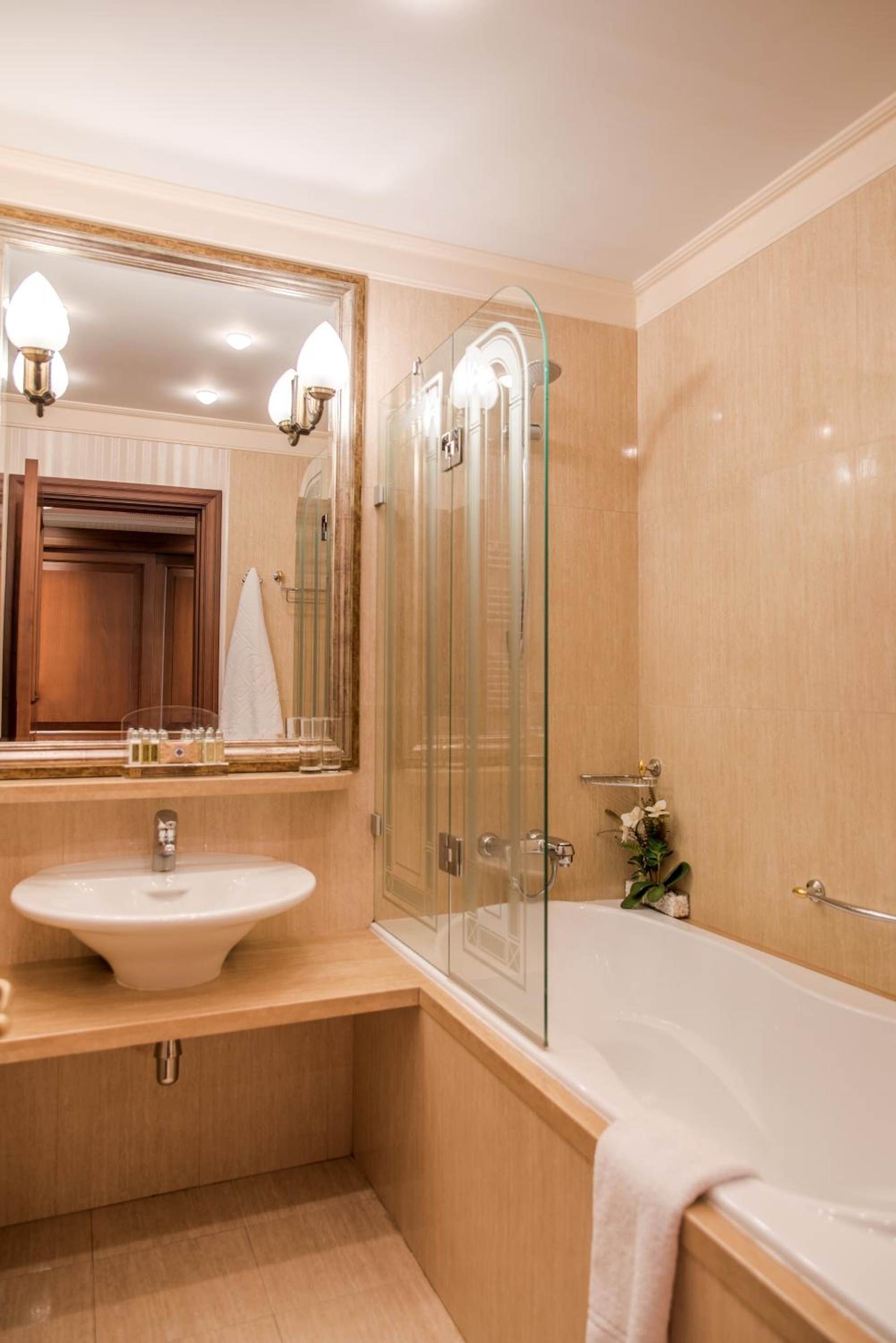 Foto de Crystal Palace Boutique Hotel