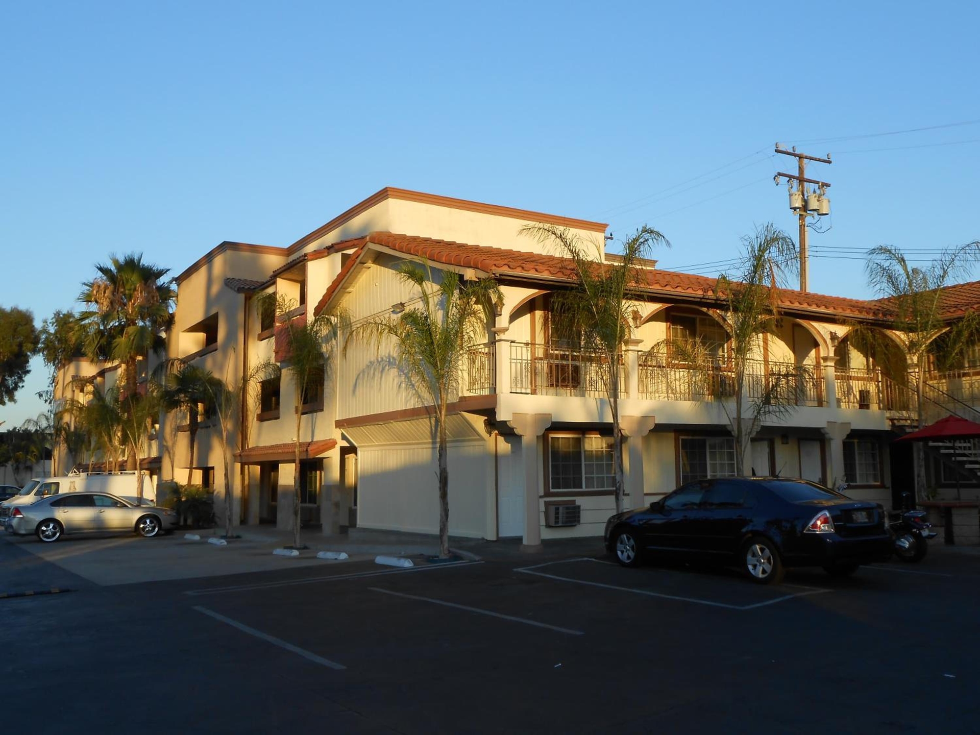 Best Inn & Suites, Buena Park